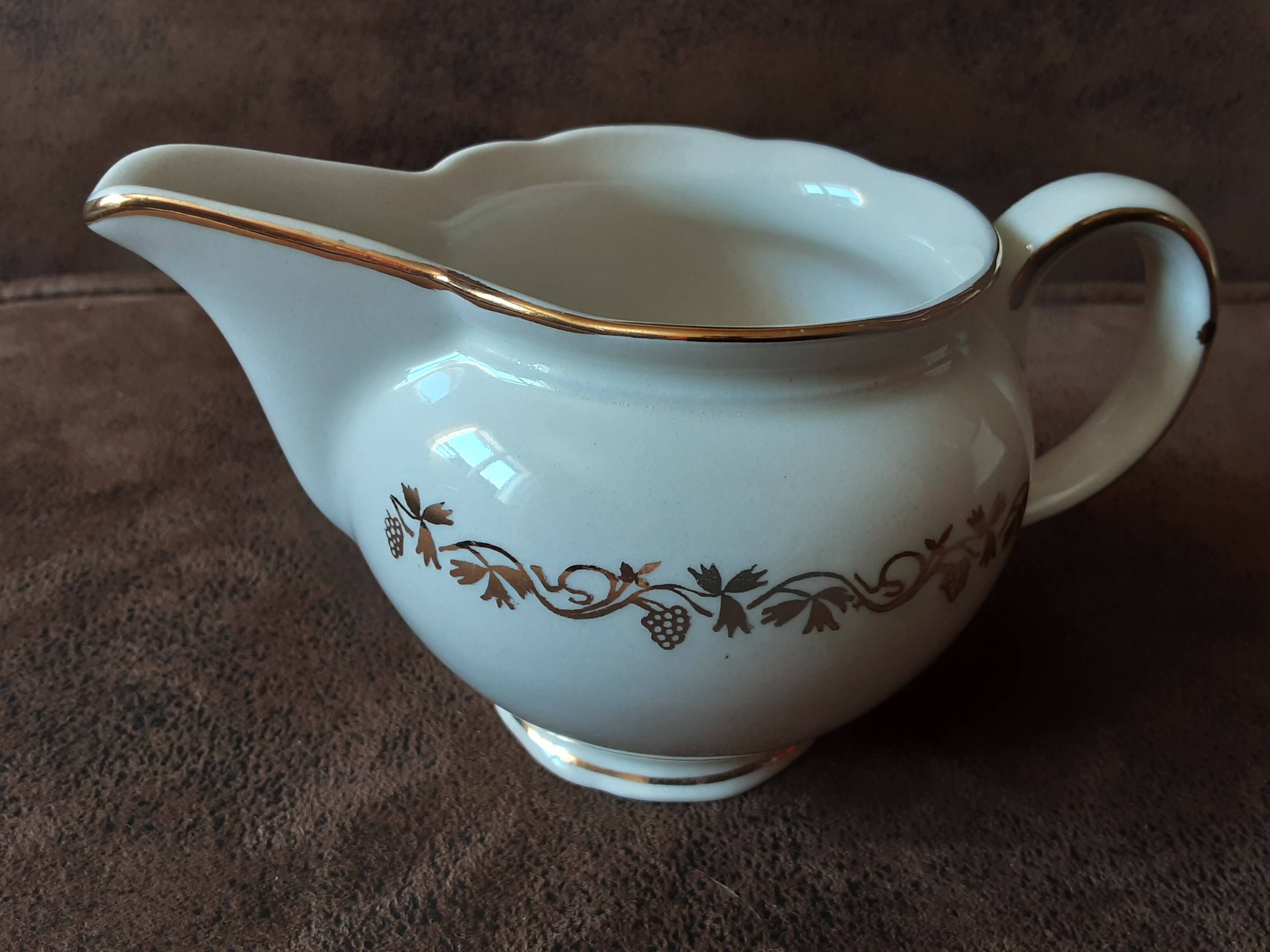 Willeroy and Boch milk jug