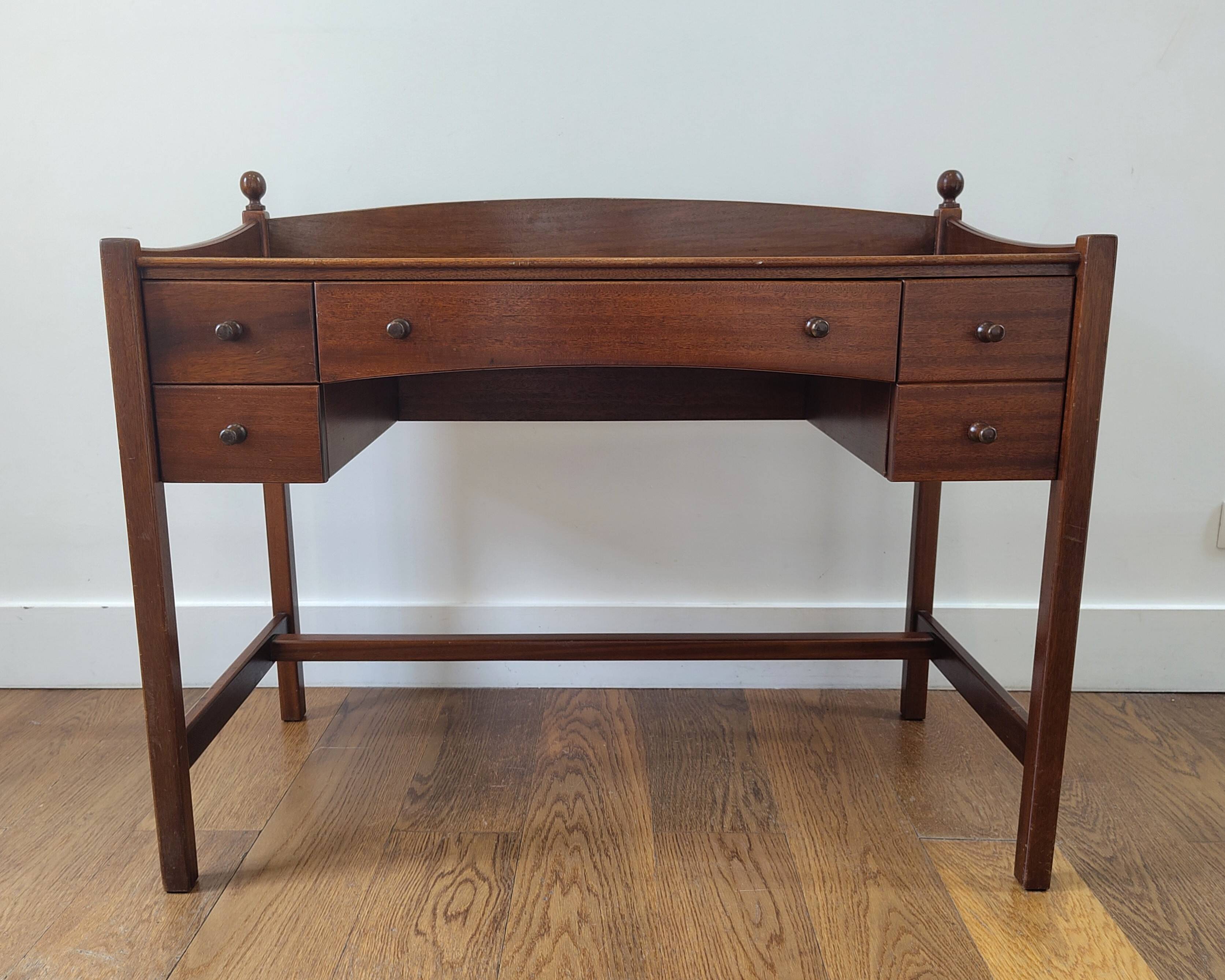 Hairdresser Jacques HAUVILLE for Roche-Bobois