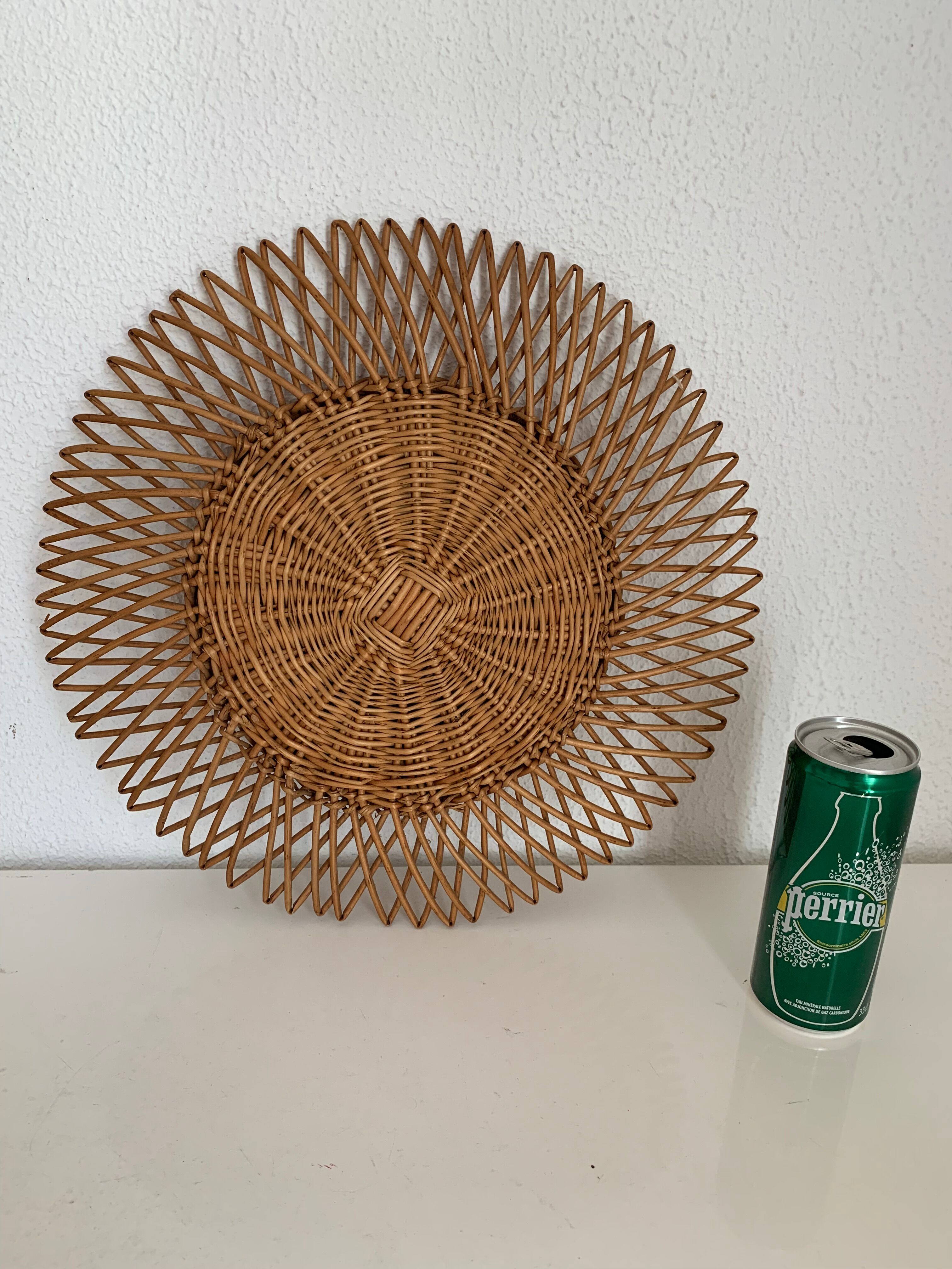 Vintage mirror 1960 sun rattan flower wicker - 37 cm