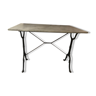 Table bistrot
