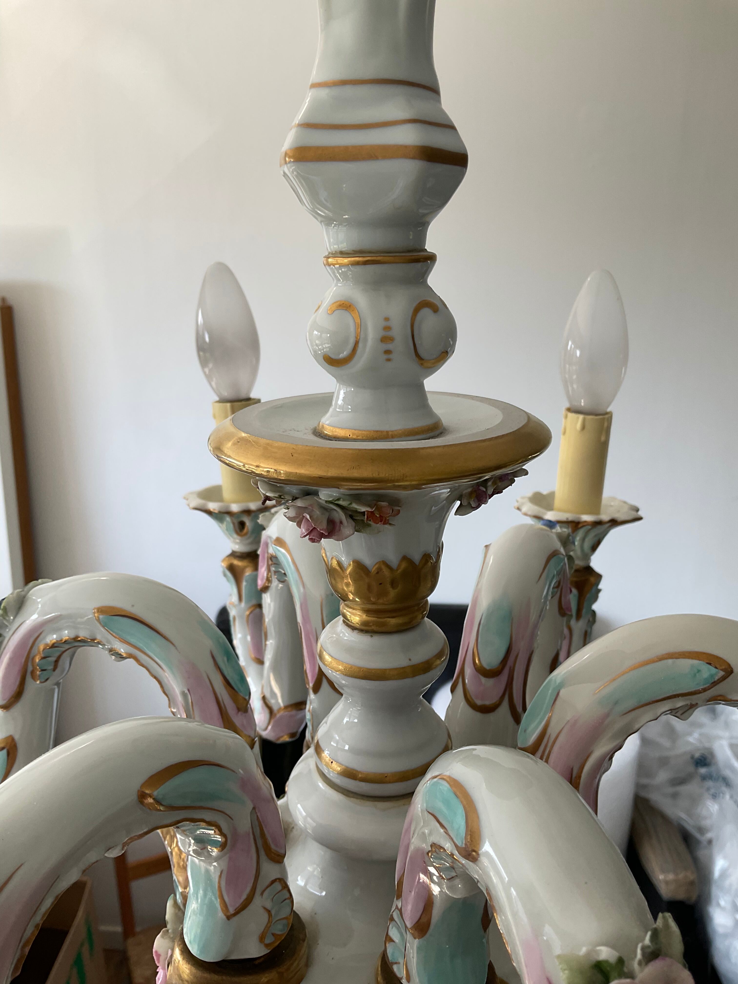 Old chandelier Capodimonte porcelain Italy 6 arms