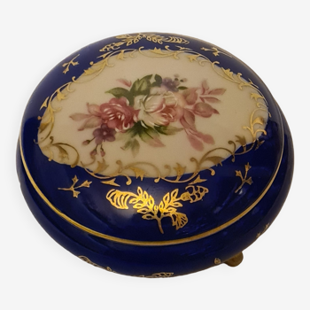 Fine China porcelain box with floral decoration