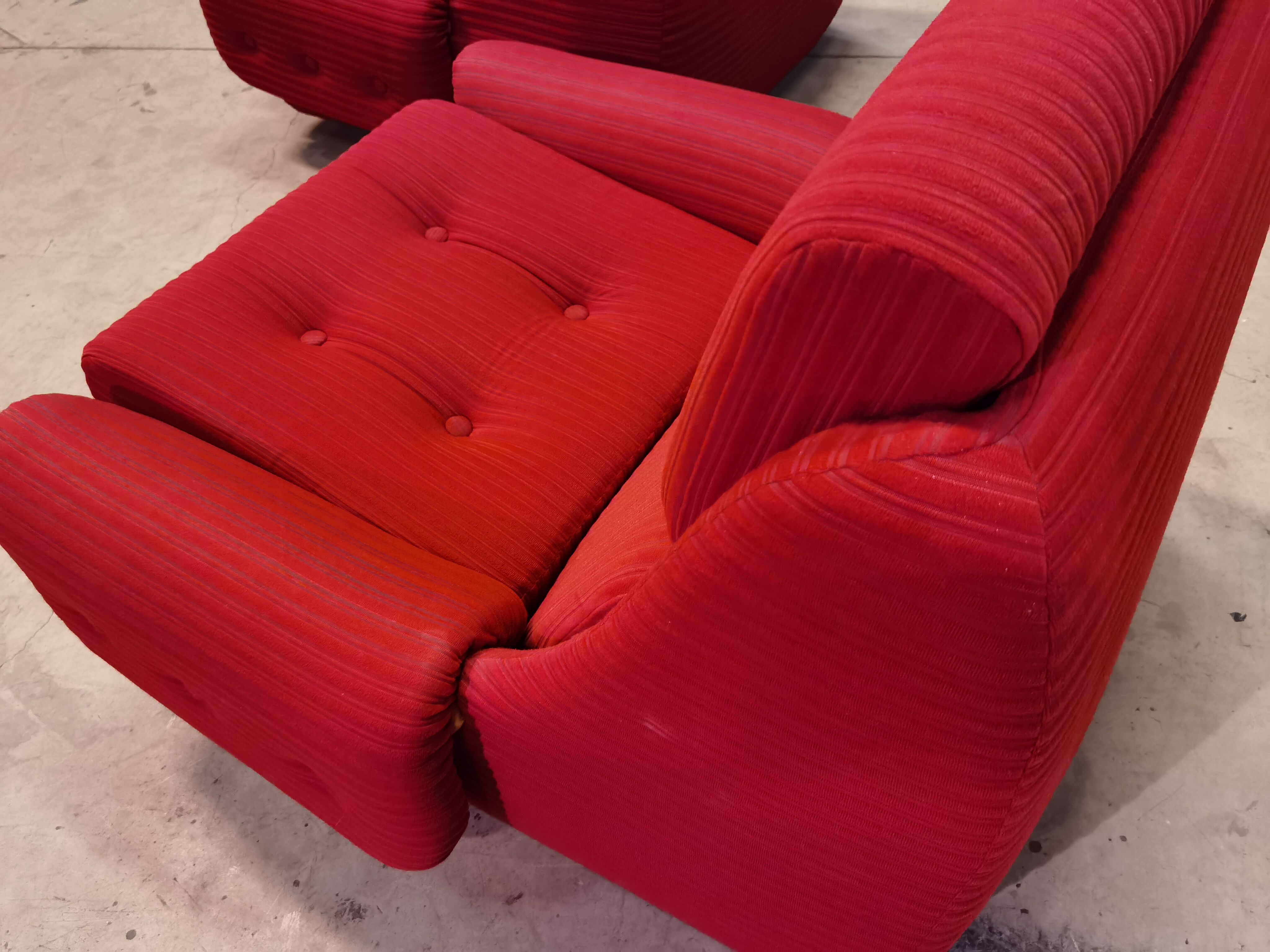 Full space age atlantis lounge