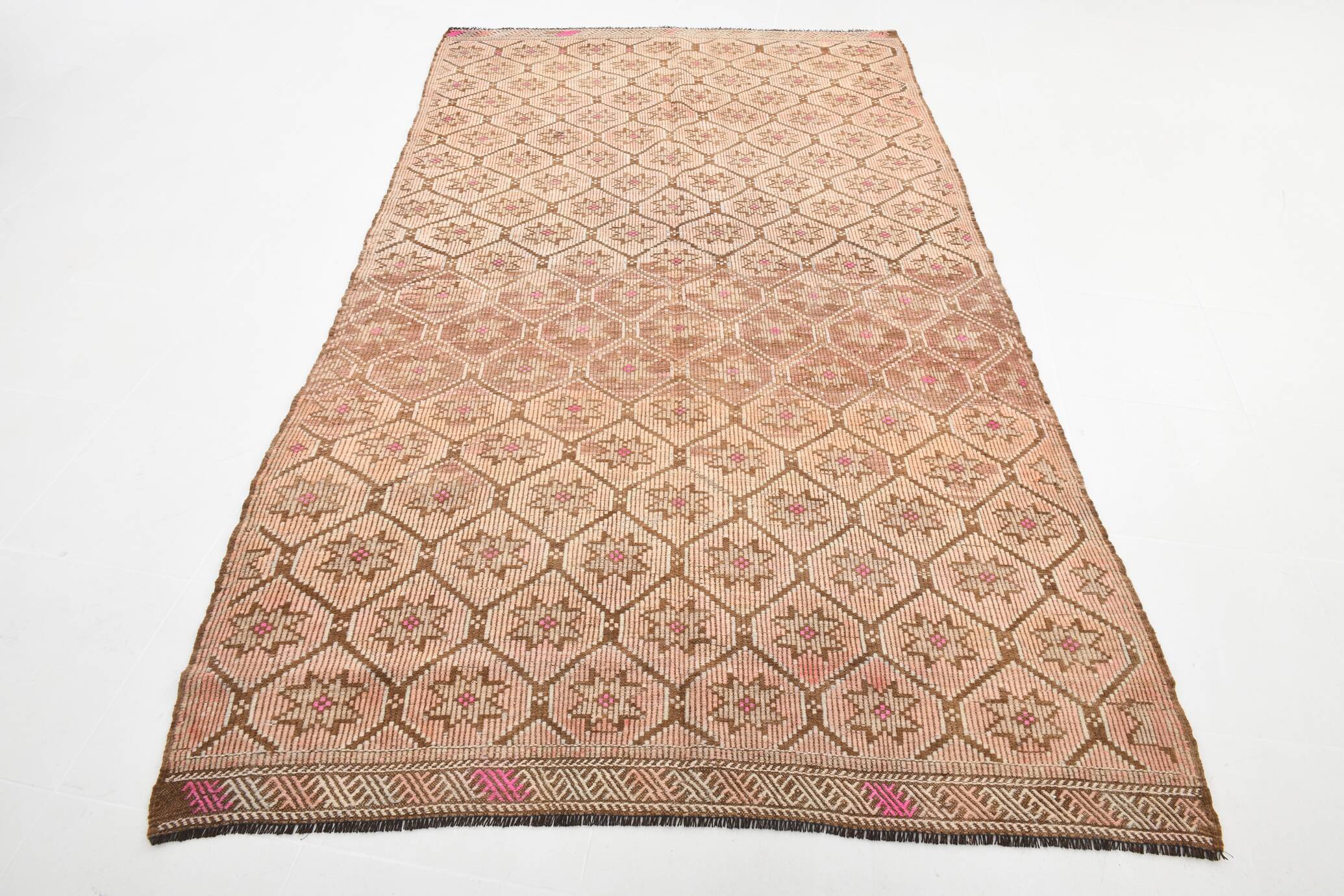5x10 Peach & Brown Persian Kilim Rug, 166x300Cm