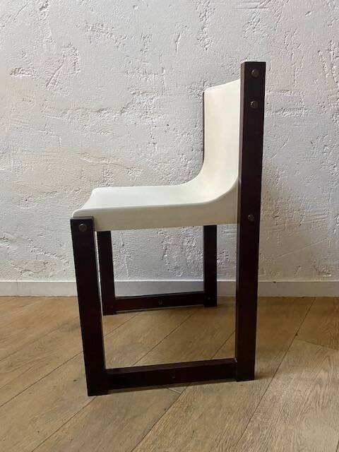 Chaise monocoque René Georges Gautier