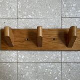Pine wall-mounted coat rack