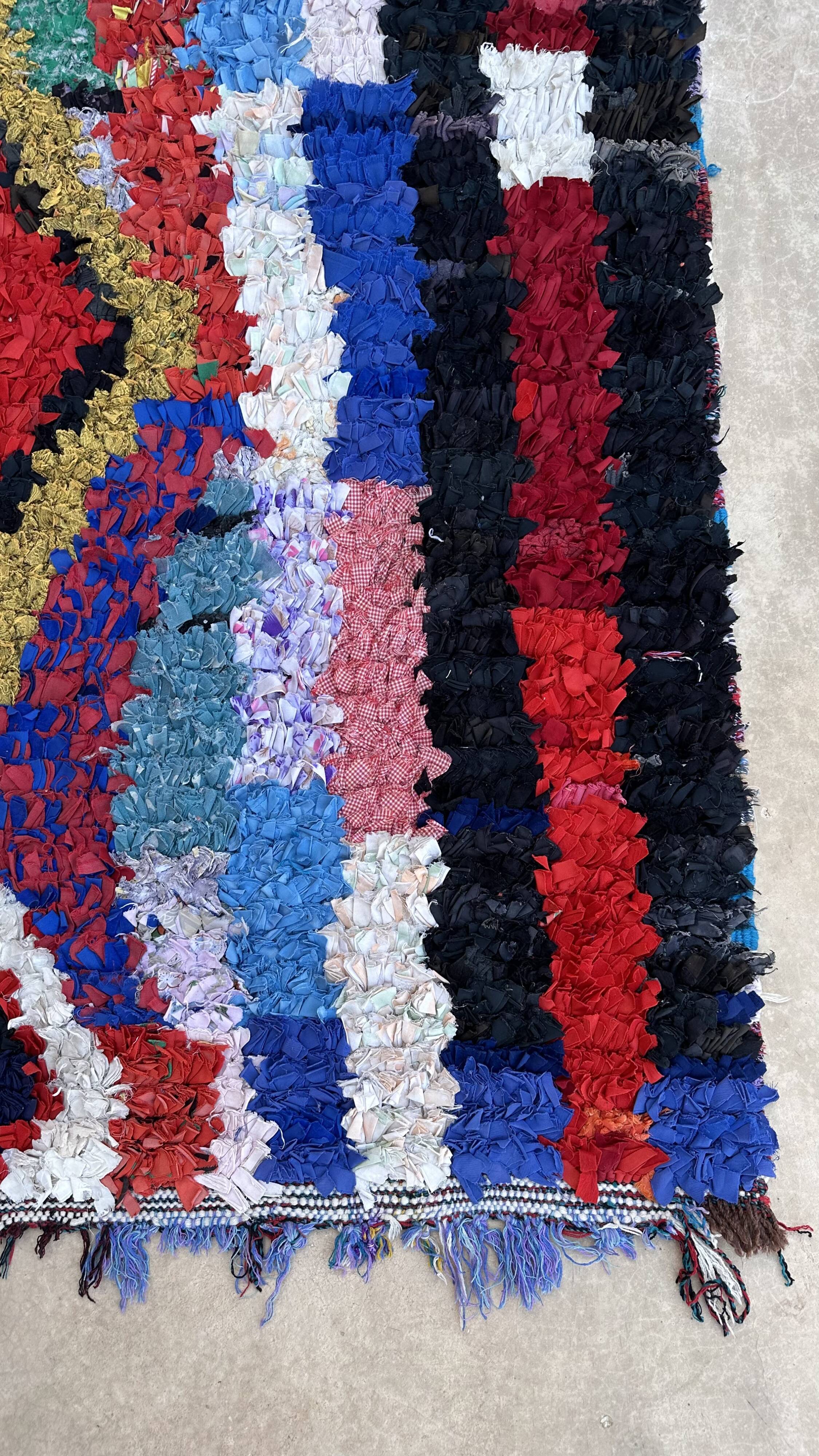 Colorful Boucherouite Moroccan rug - 138 x 256 cm