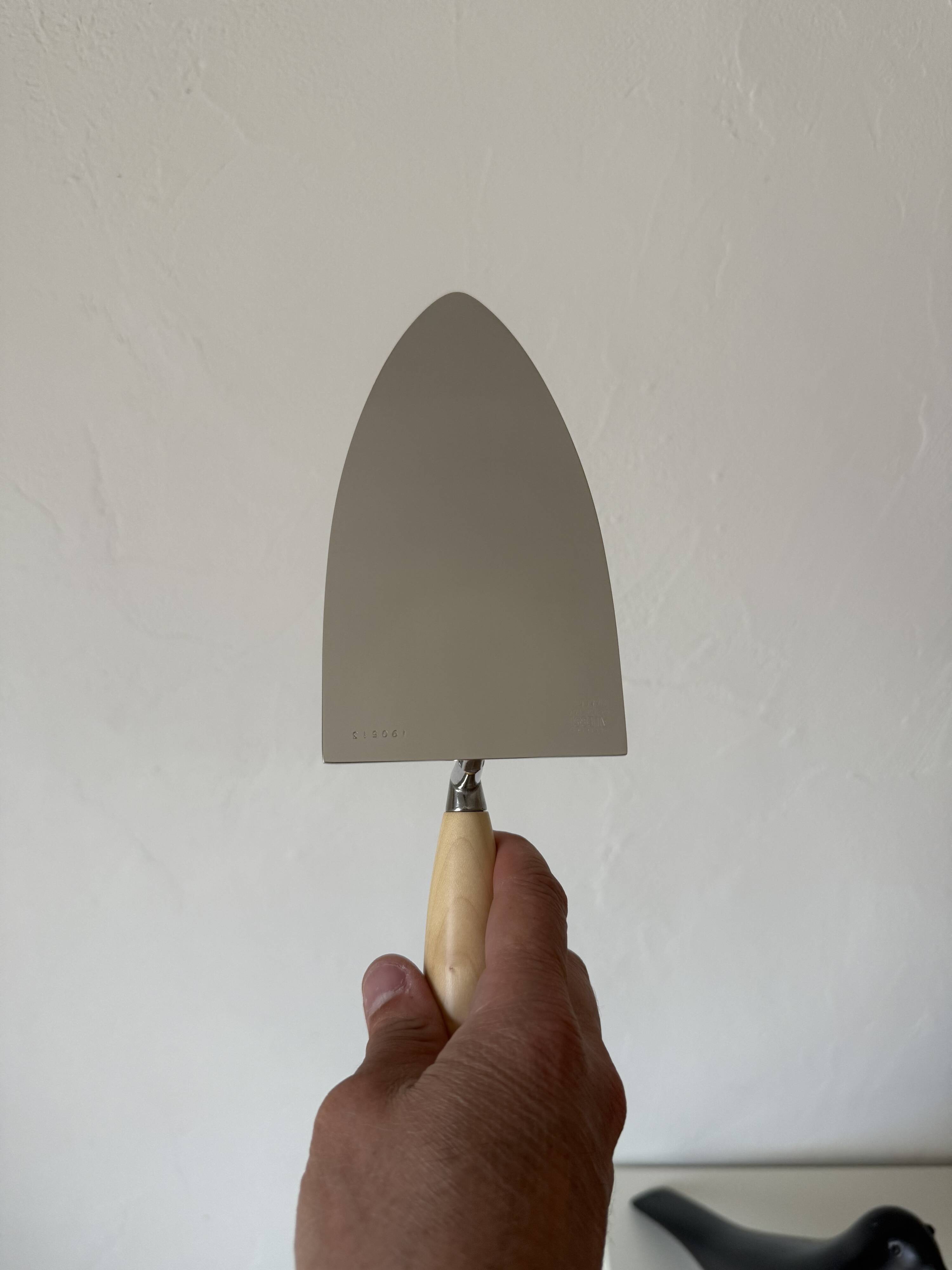Philippe Starck ALESSI this is not a trowel Italian design