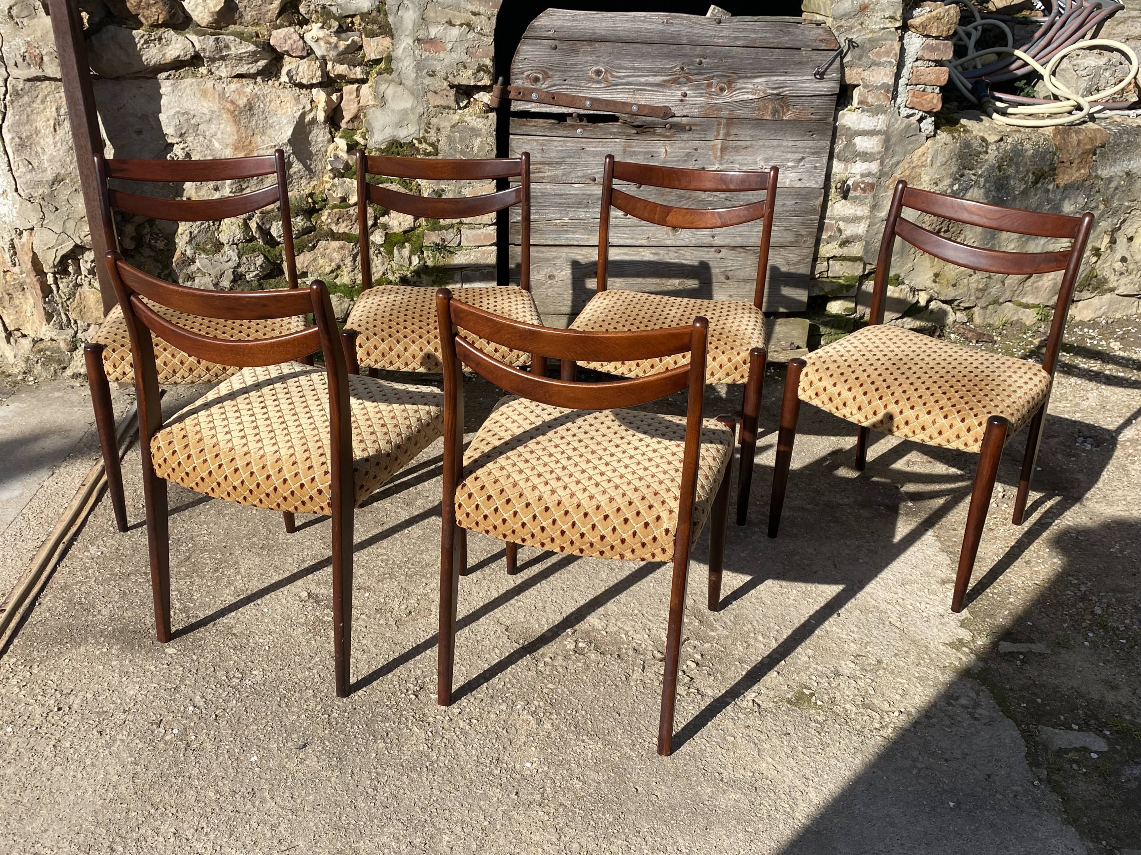 Lot of 6 vintage Scandinavian chairs from the 1950s in rosewood.