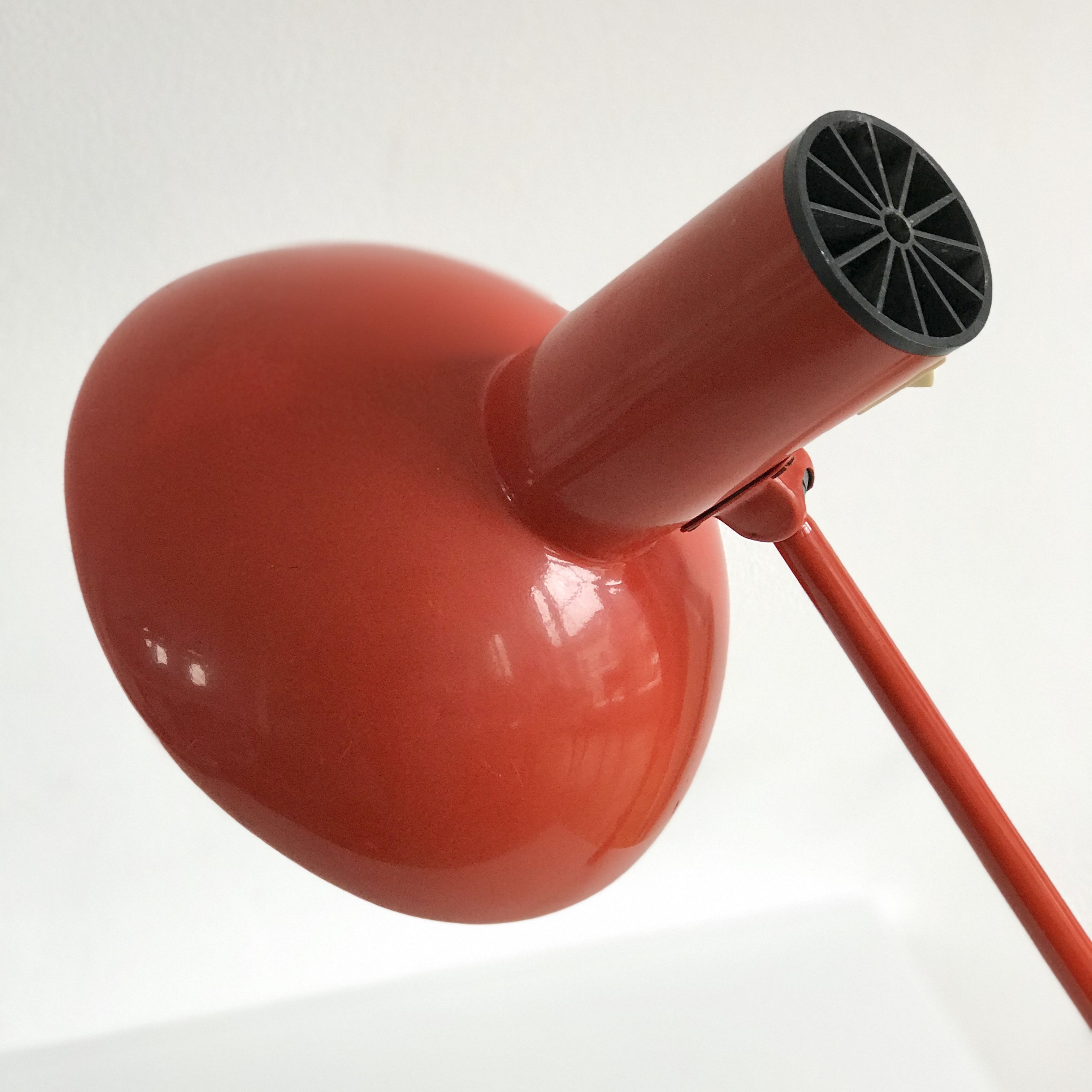 Lampe articulée type architecte rouge vermillon Swing