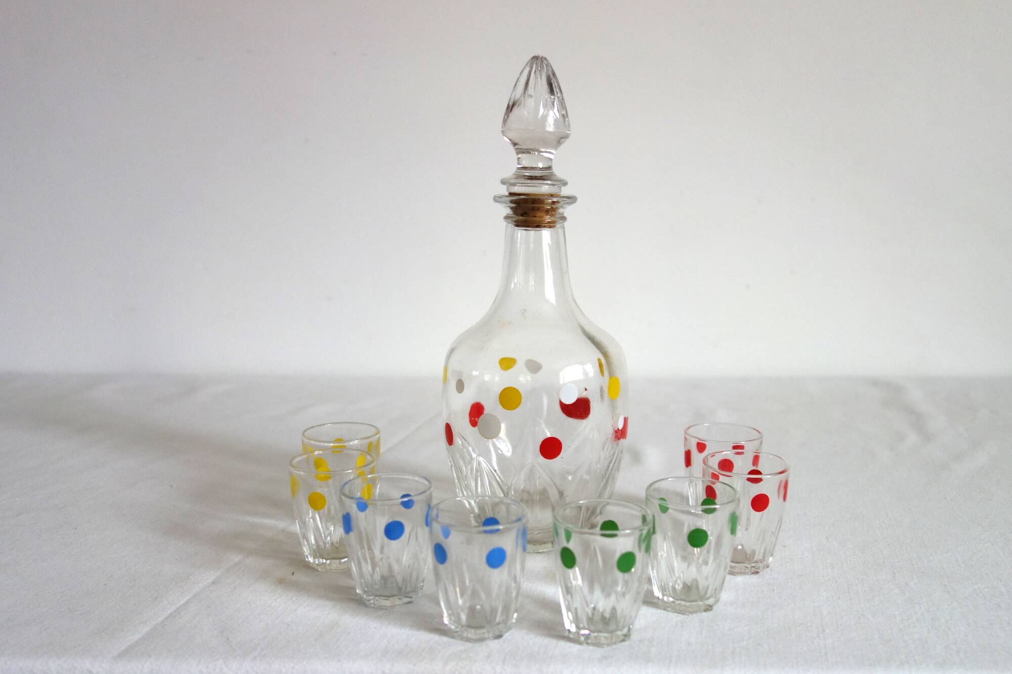 Typical polka dot liquor service from the 50s