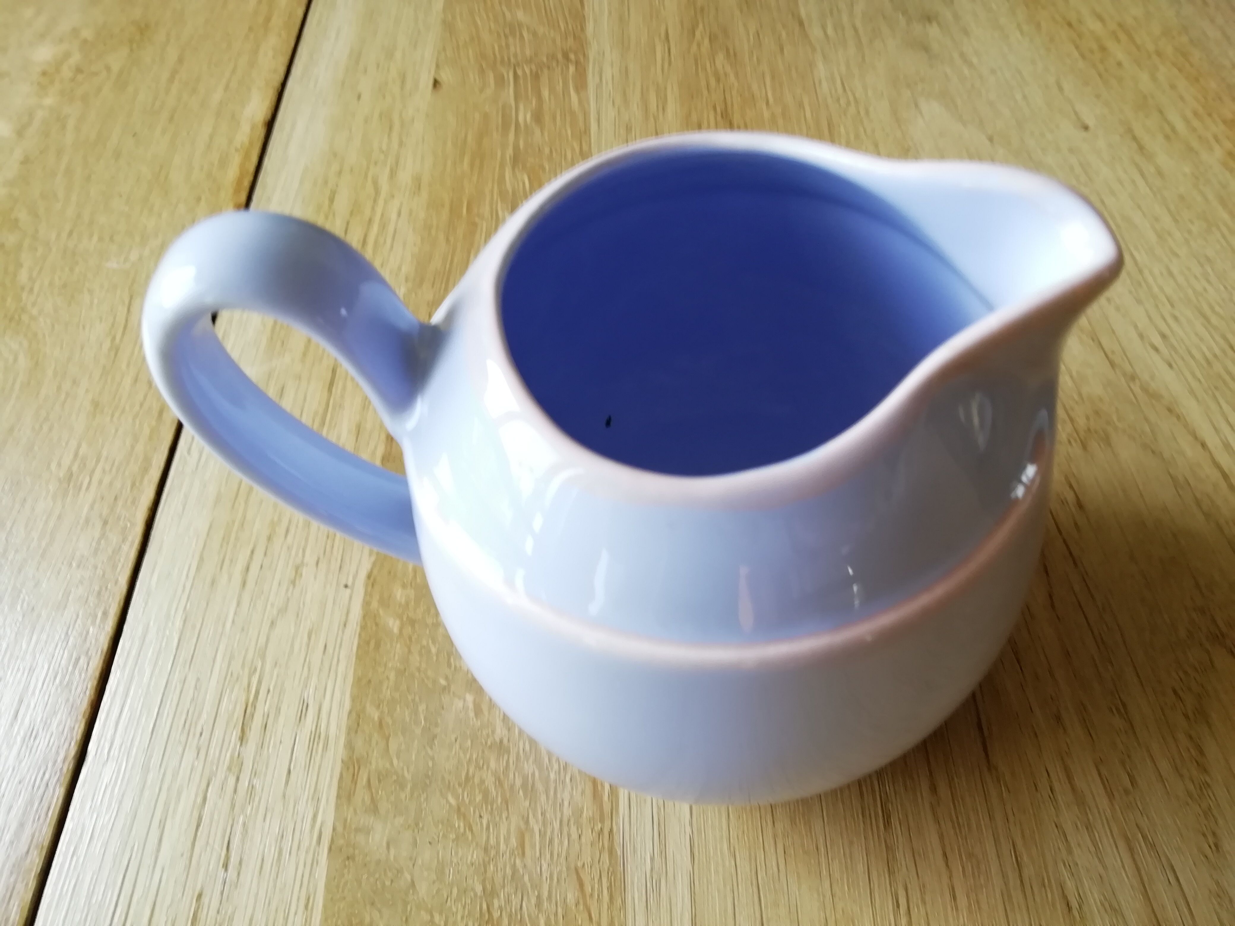 Pastel blue milk pot