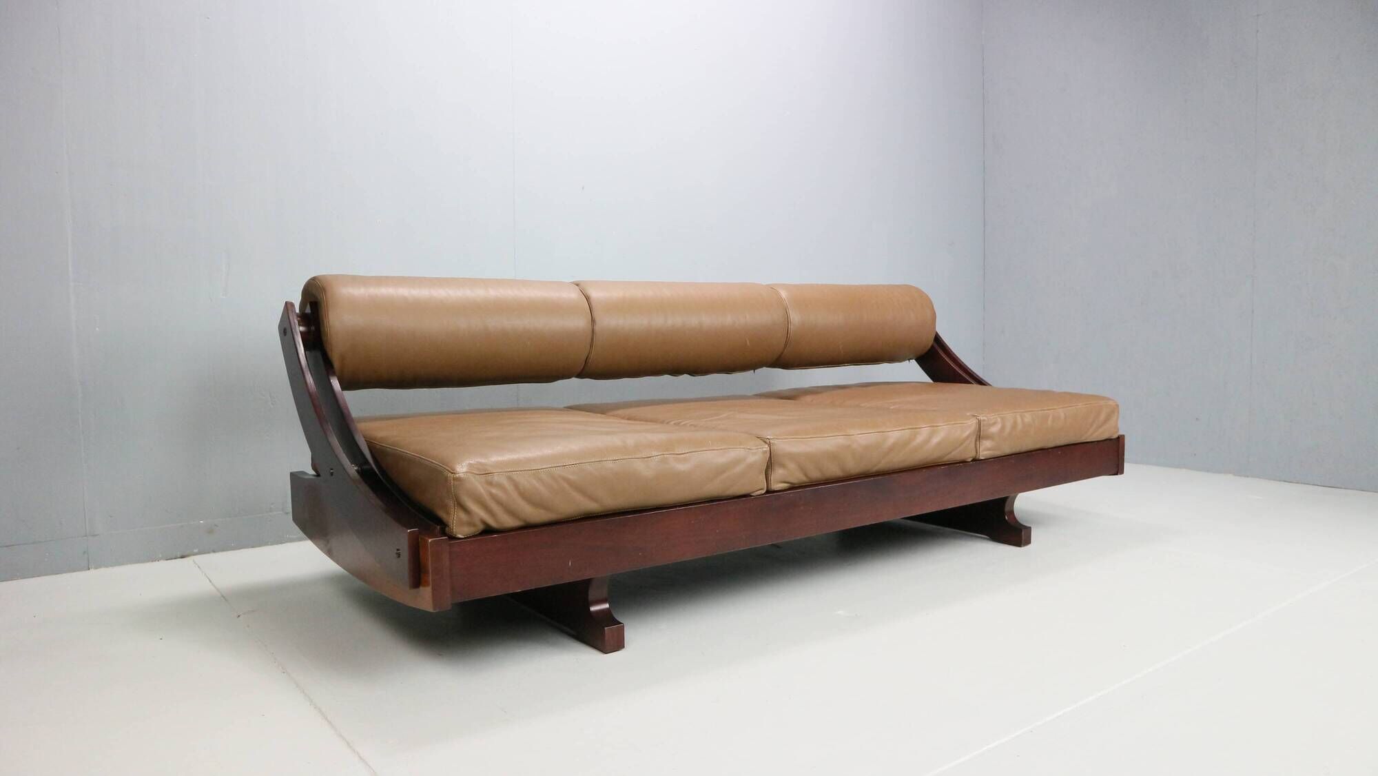 sofa/daybed model GS195 designed by Gianni Songia for Sormani, Italy 1963.