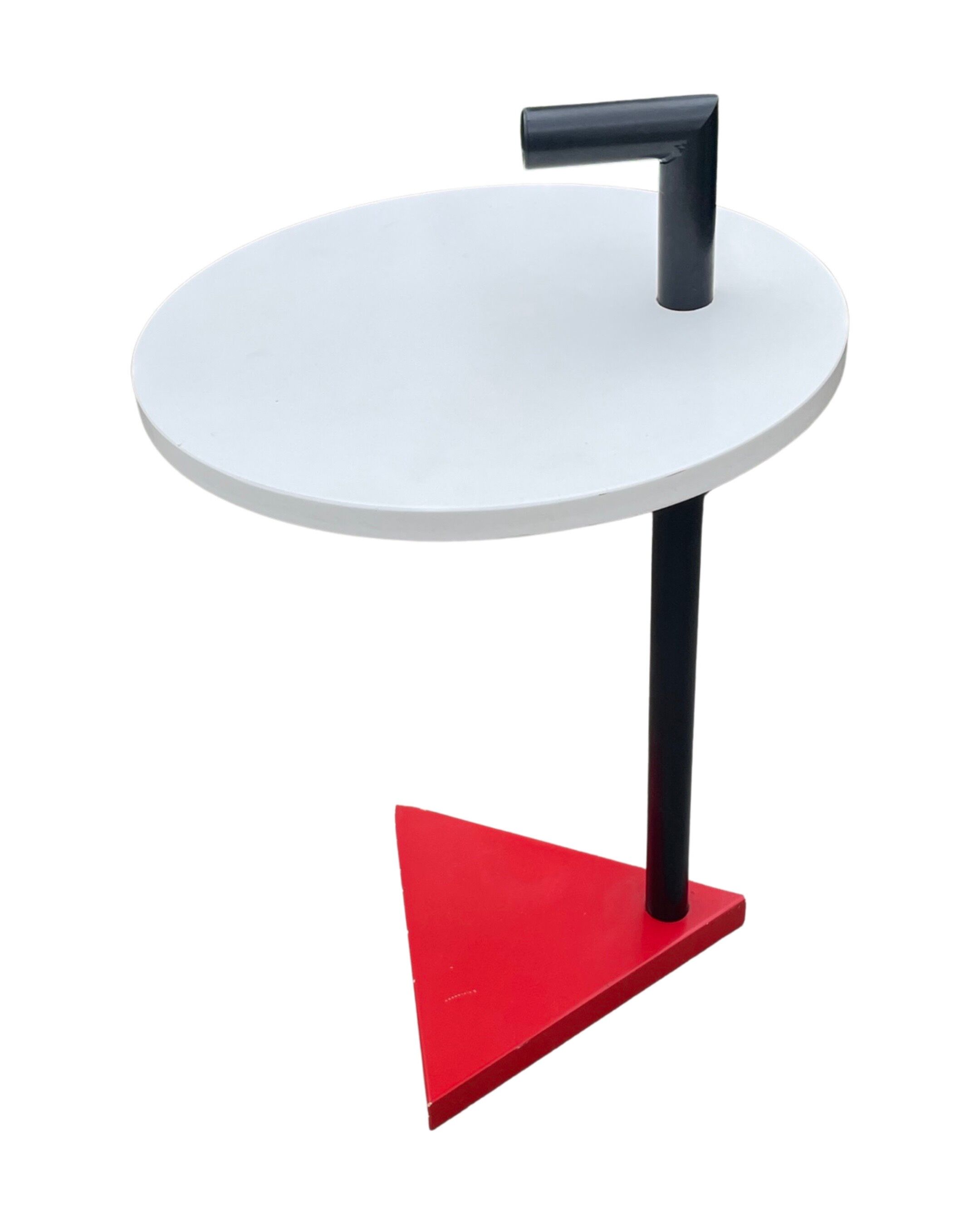 Vintage Memphis design side table table 80s design