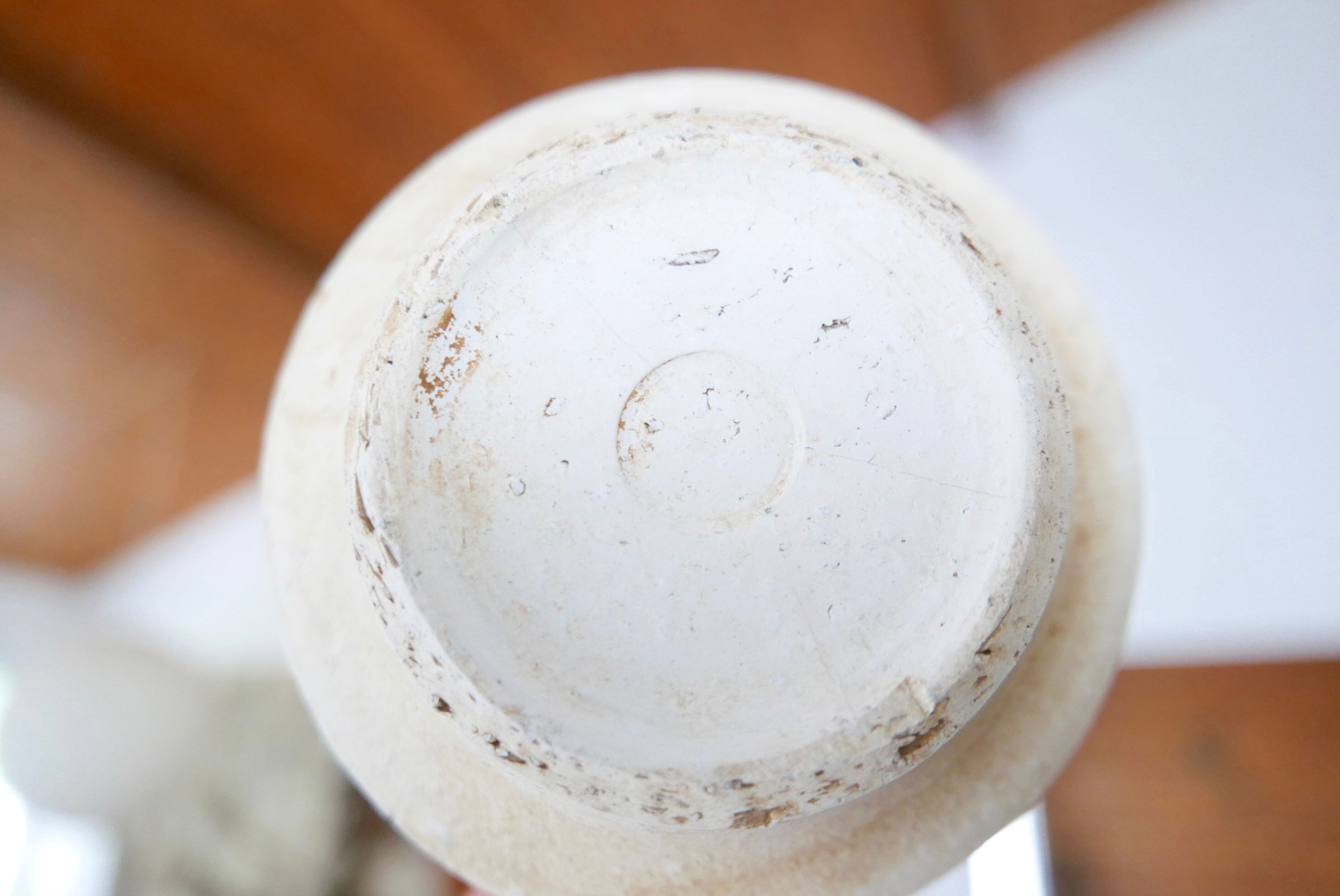 White ceramic pot cover, 1950s