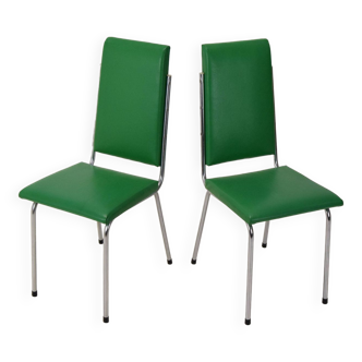 Paire de chaises de salle à manger en similicuir du milieu du siècle, Tchécoslovaquie, années 1980.