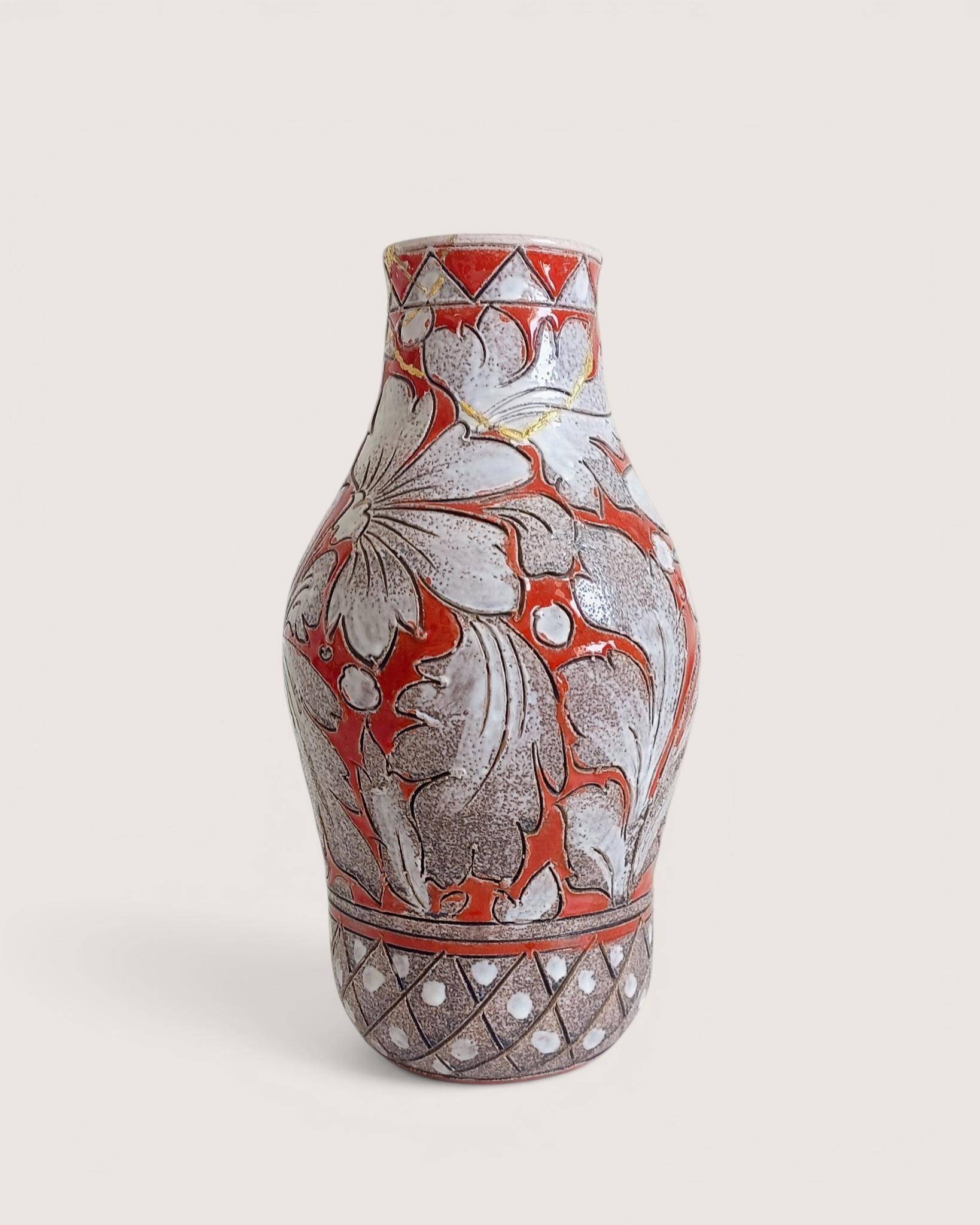 Large Fratelli Fanciullacci Sgraffito Ceramic Vase, Restored Kintsugi-Style