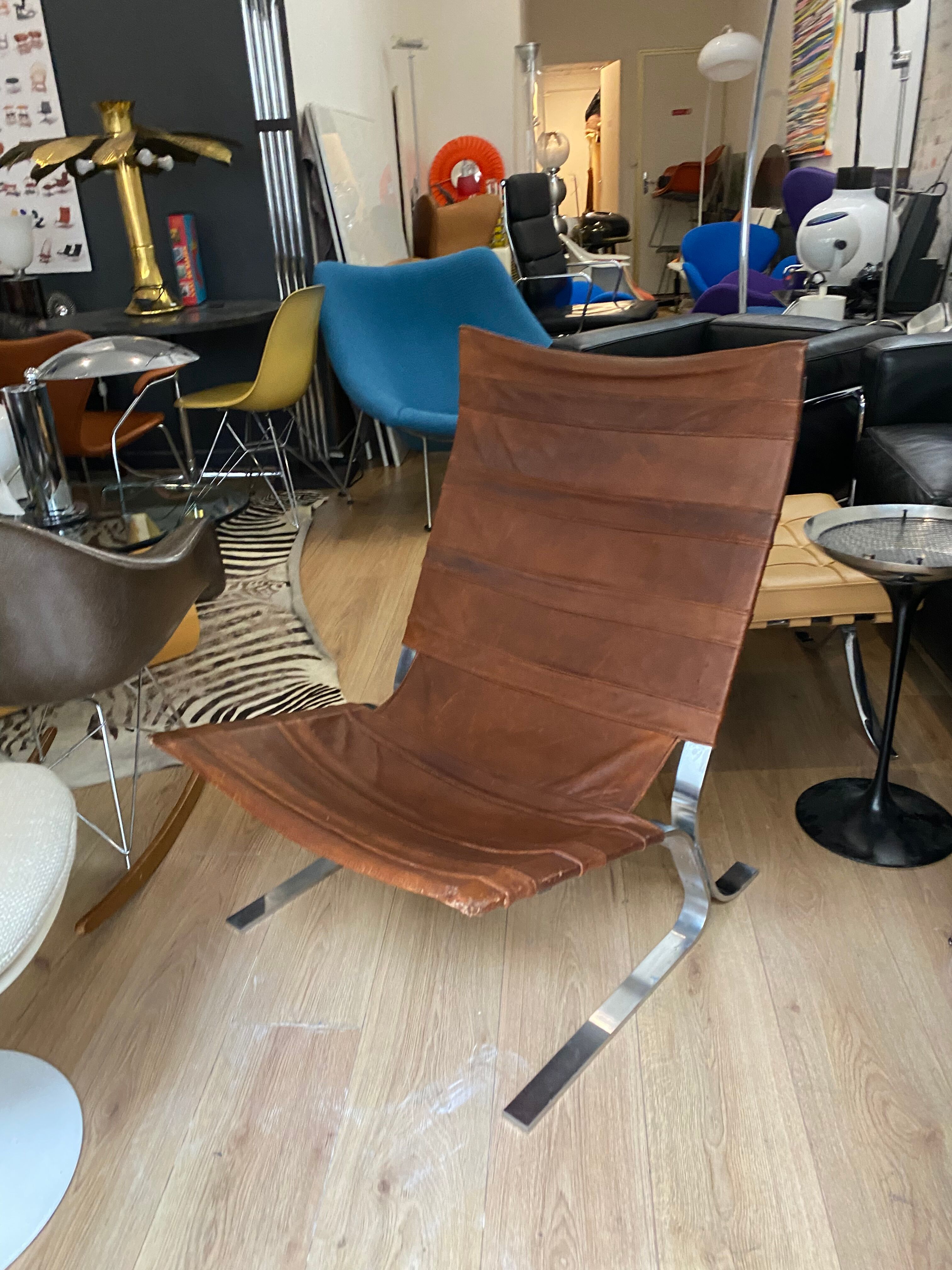Vintage armchair design steel and leathers stretched 70s