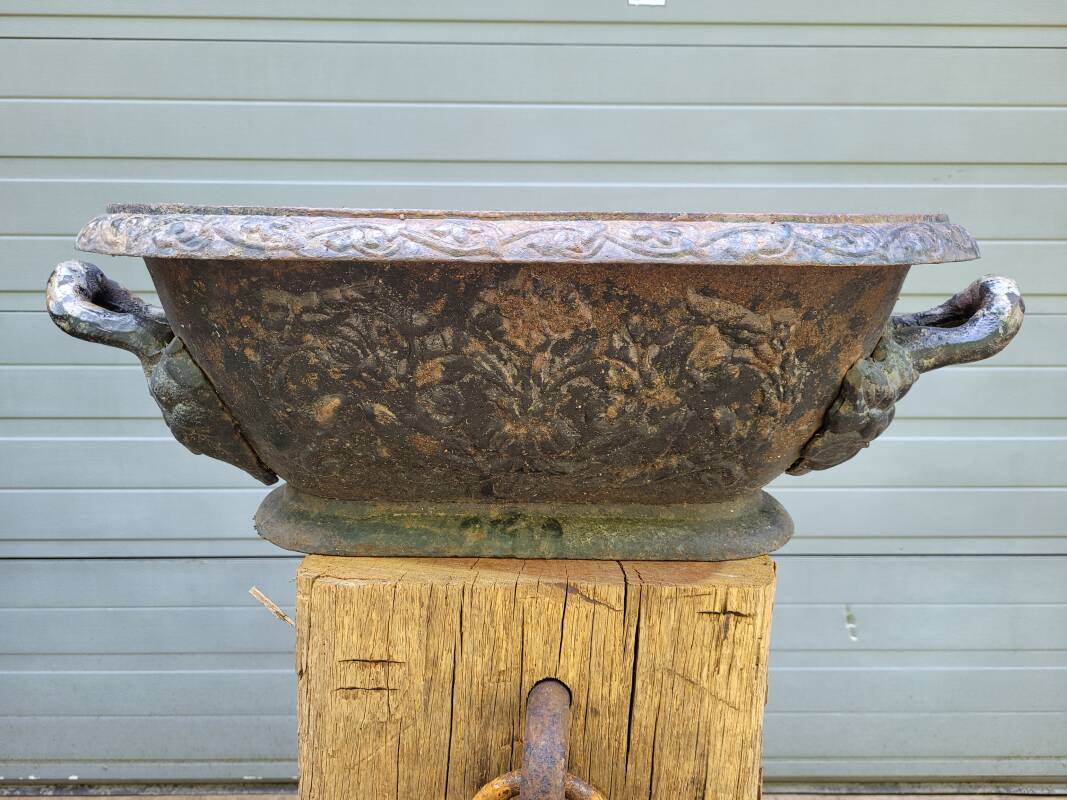 Antique cast iron flower planter jardiniere