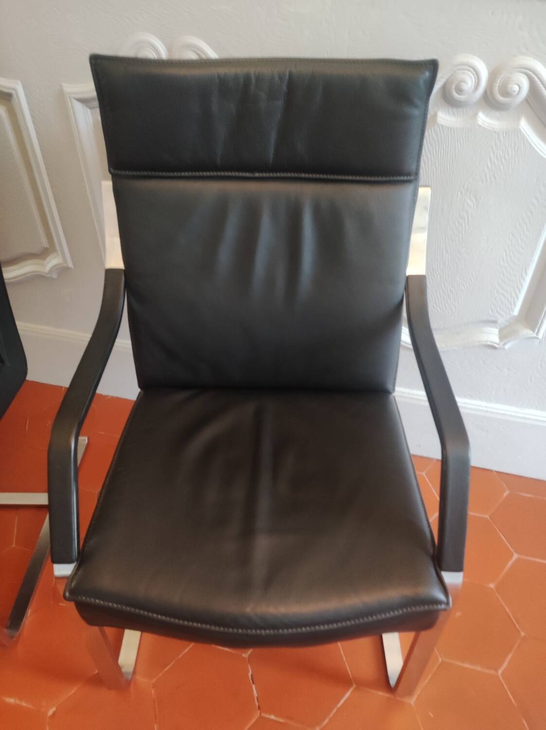 Knoll International leather armchair by R. Glatzel