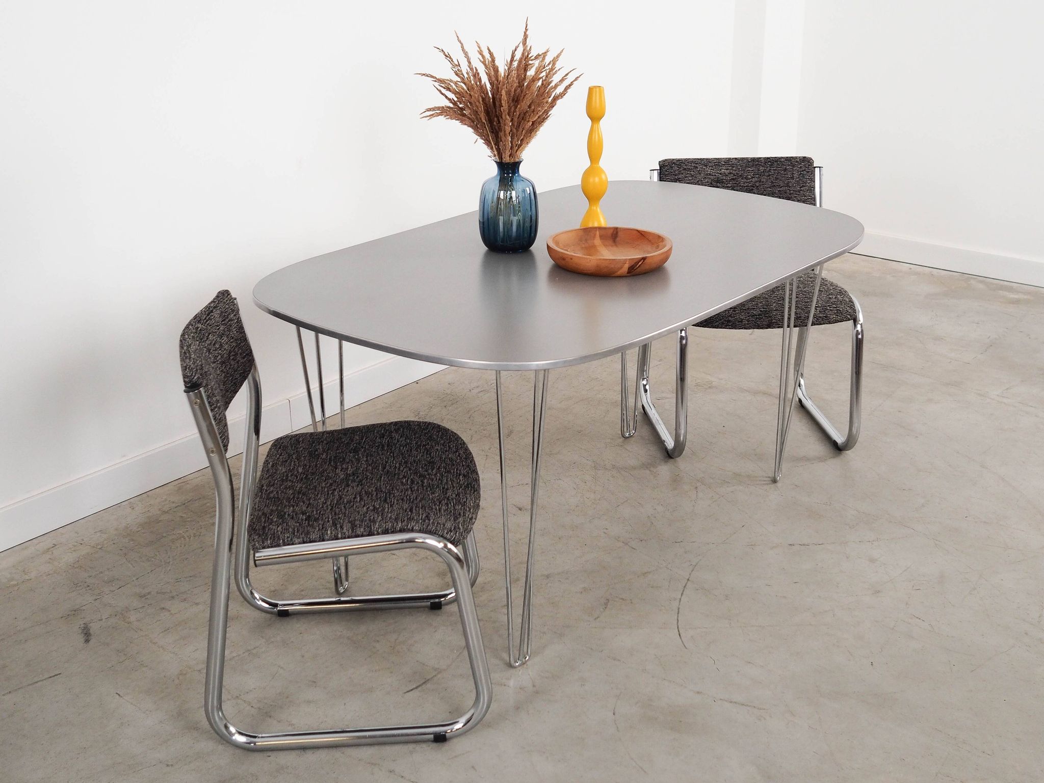 Table, design danois, années 1980, fabriqué au Danemark