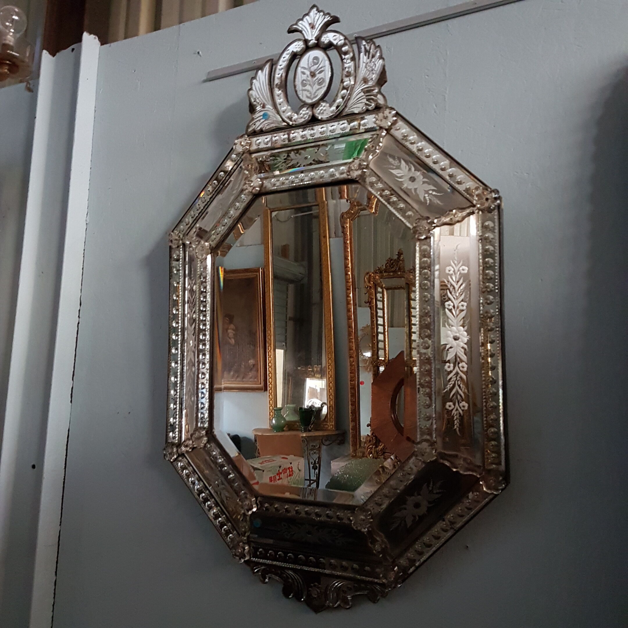 Venitian mirror - 118x72cm