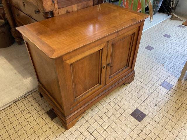 Buffet 2 portes en merisier