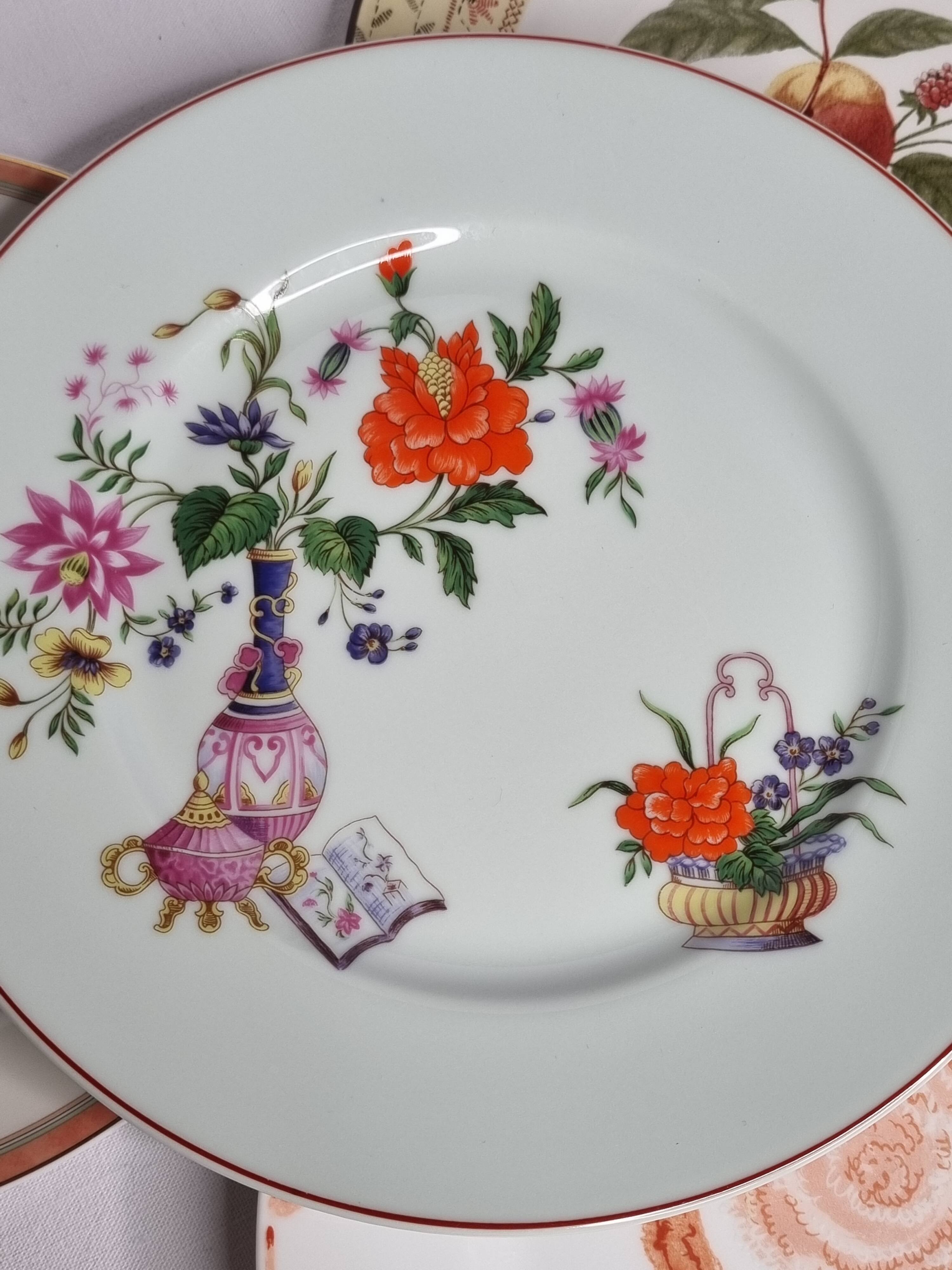 Set of 6 porcelain plates, floral and fruit patterns, 20 22 cm