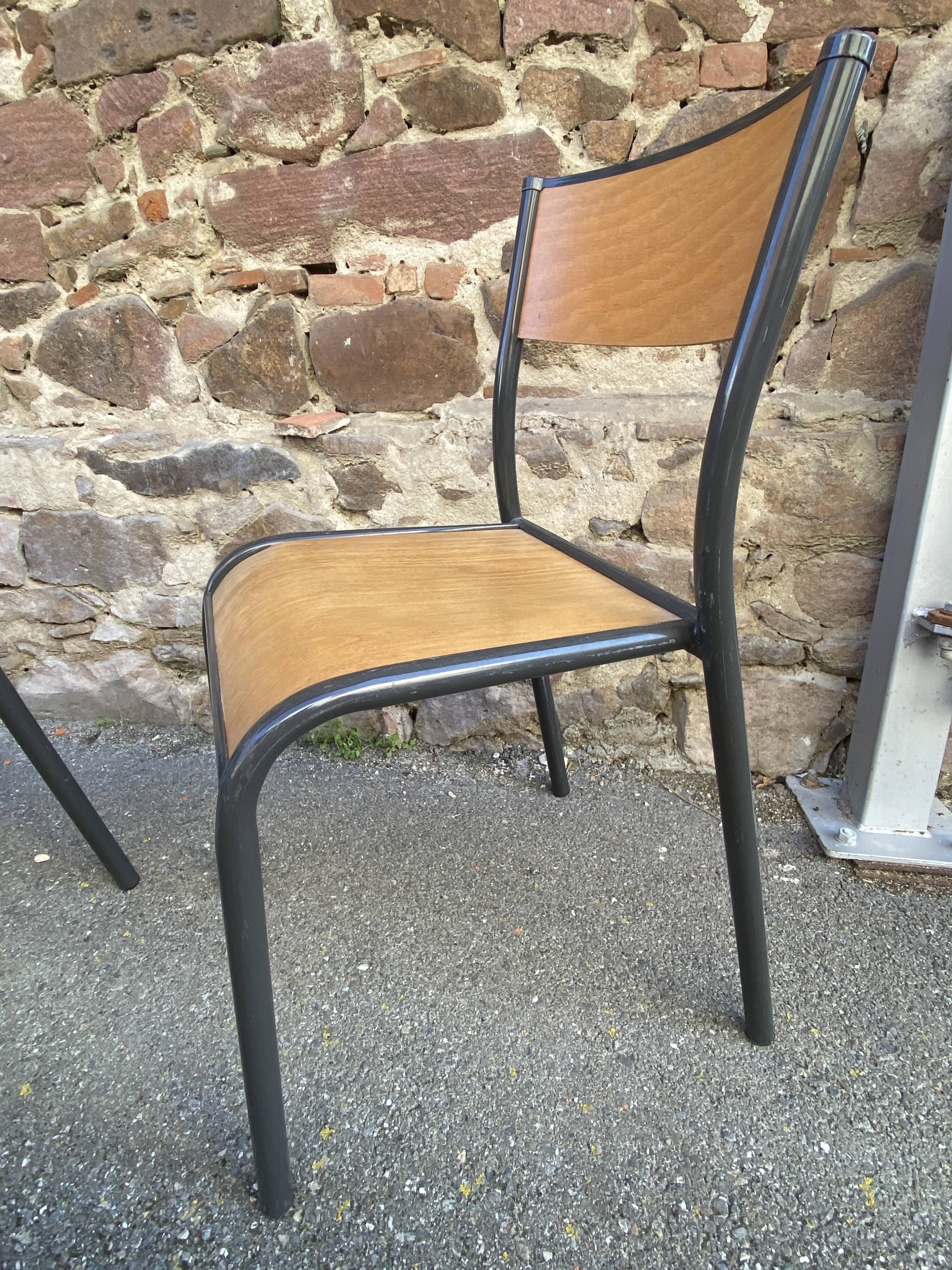 Lot de 8 chaises industrielles école  vintage collectivités mullca delagrav