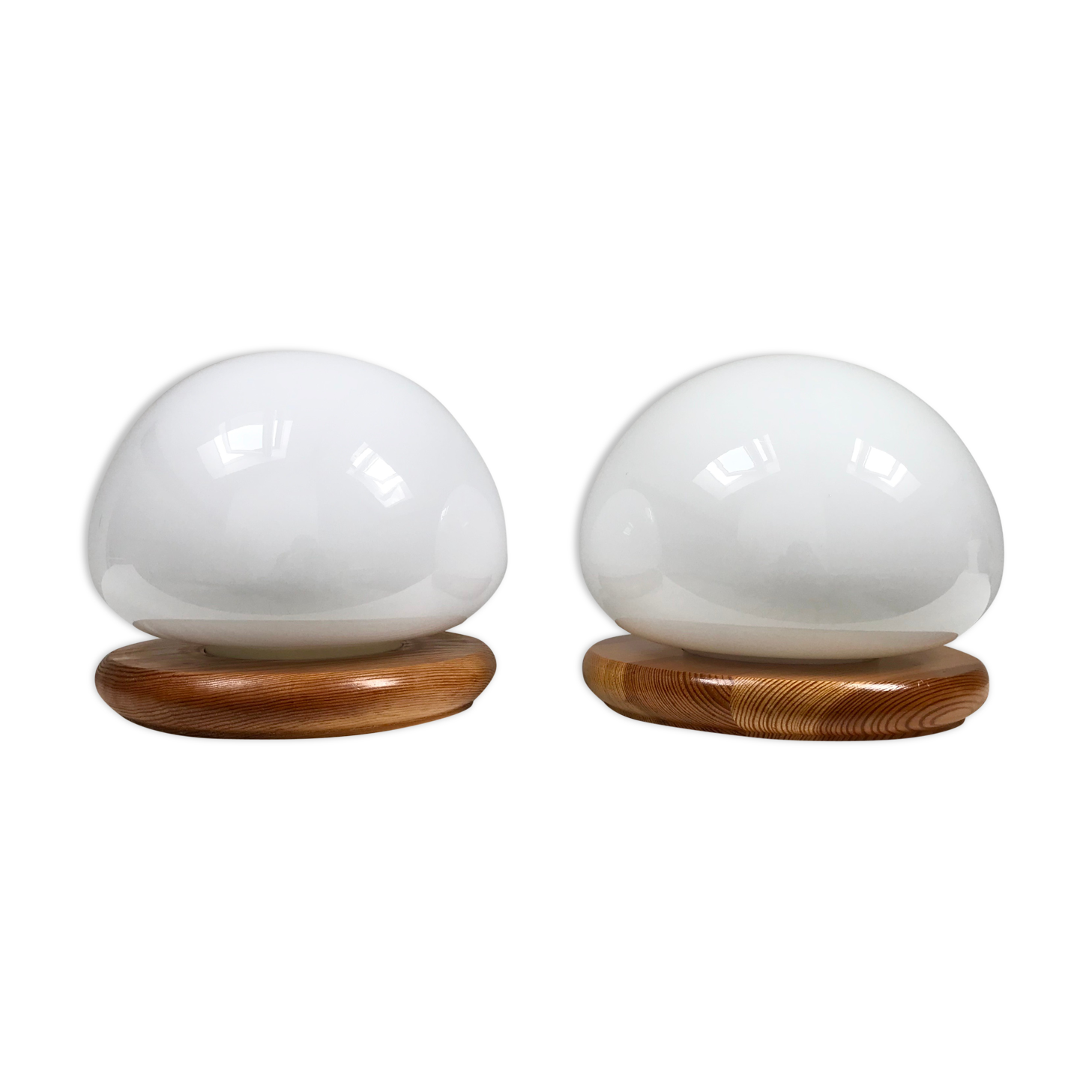 Pair of half-ball lamps from the 1970s