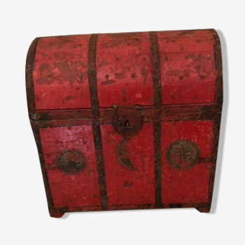 Bar safe in exotic wood red color