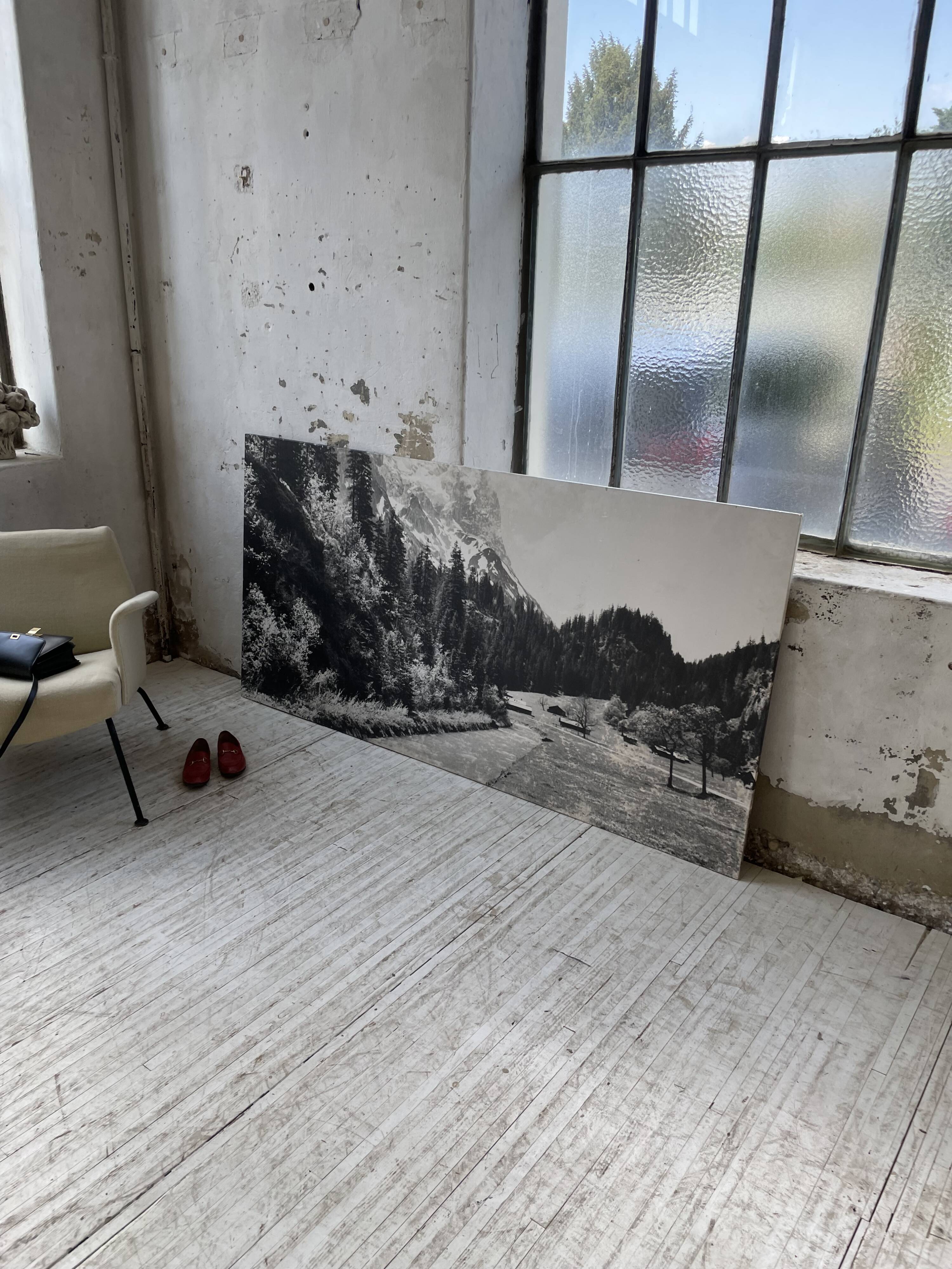 Old XXL black and white mountain photography