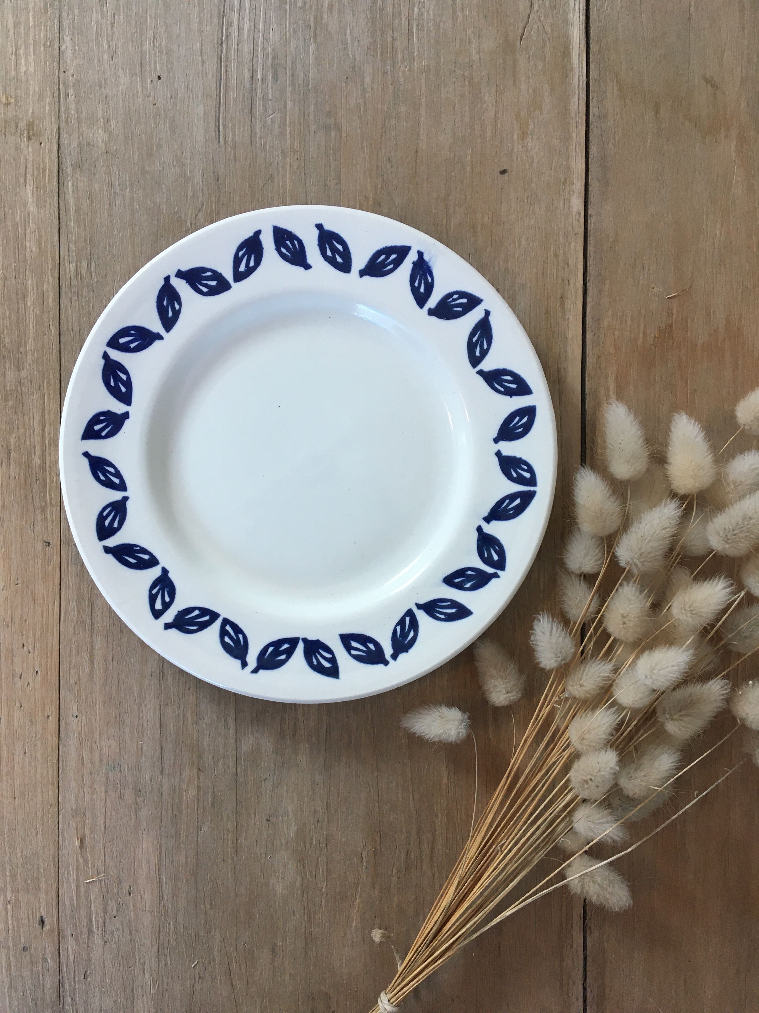 Blue leaf dessert plates