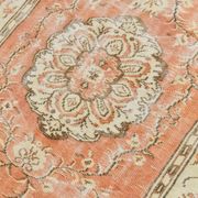 Tapis vintage classique saumon et crème 4x7, 134 x 220 cm