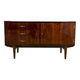 Subtle high-gloss sideboard in Scandinavian style