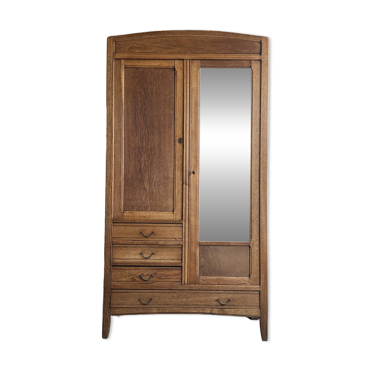 Large Art Deco oak wardrobe (renovated)