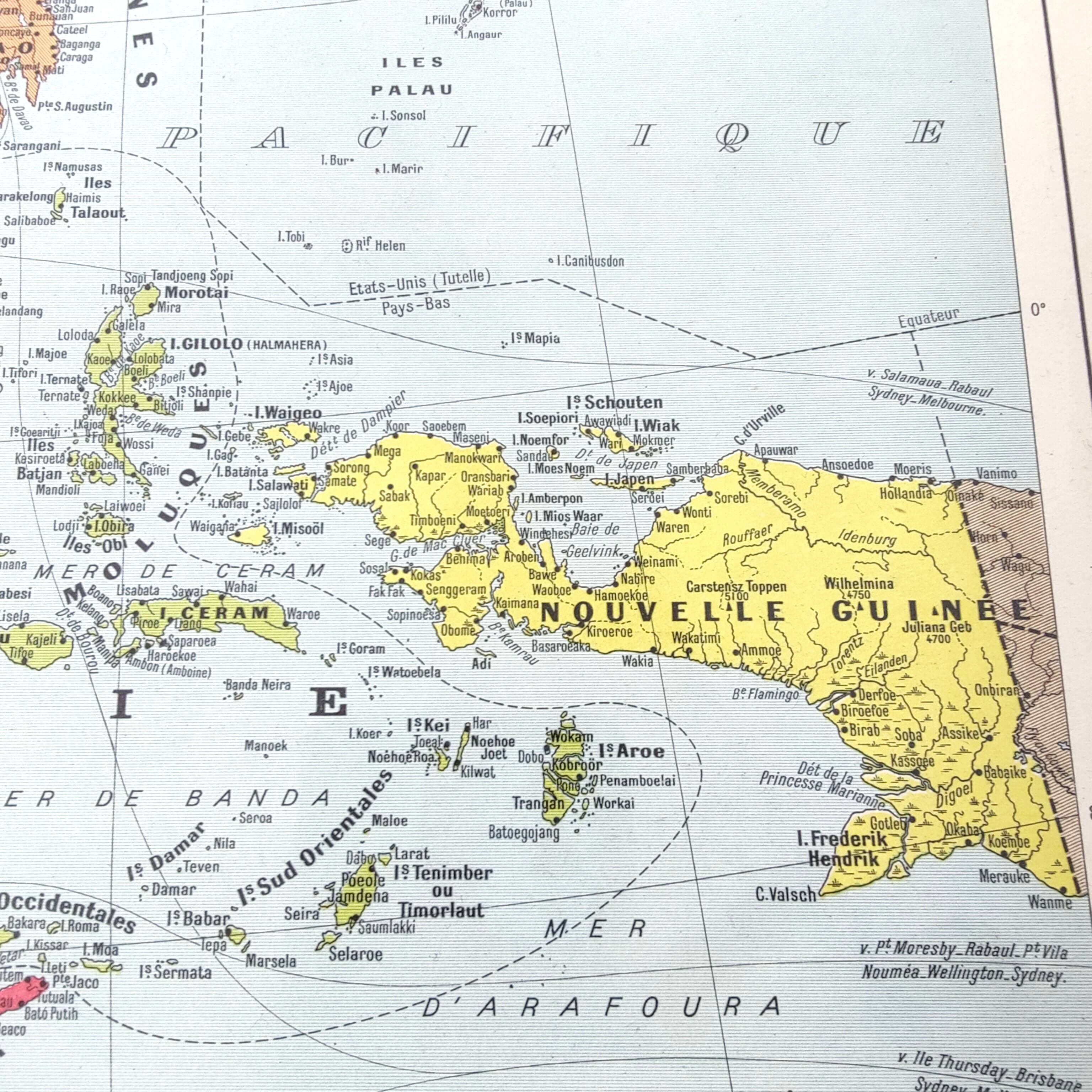 Vintage Map Indonesia Asia Archipelago 38x43cm from 1950