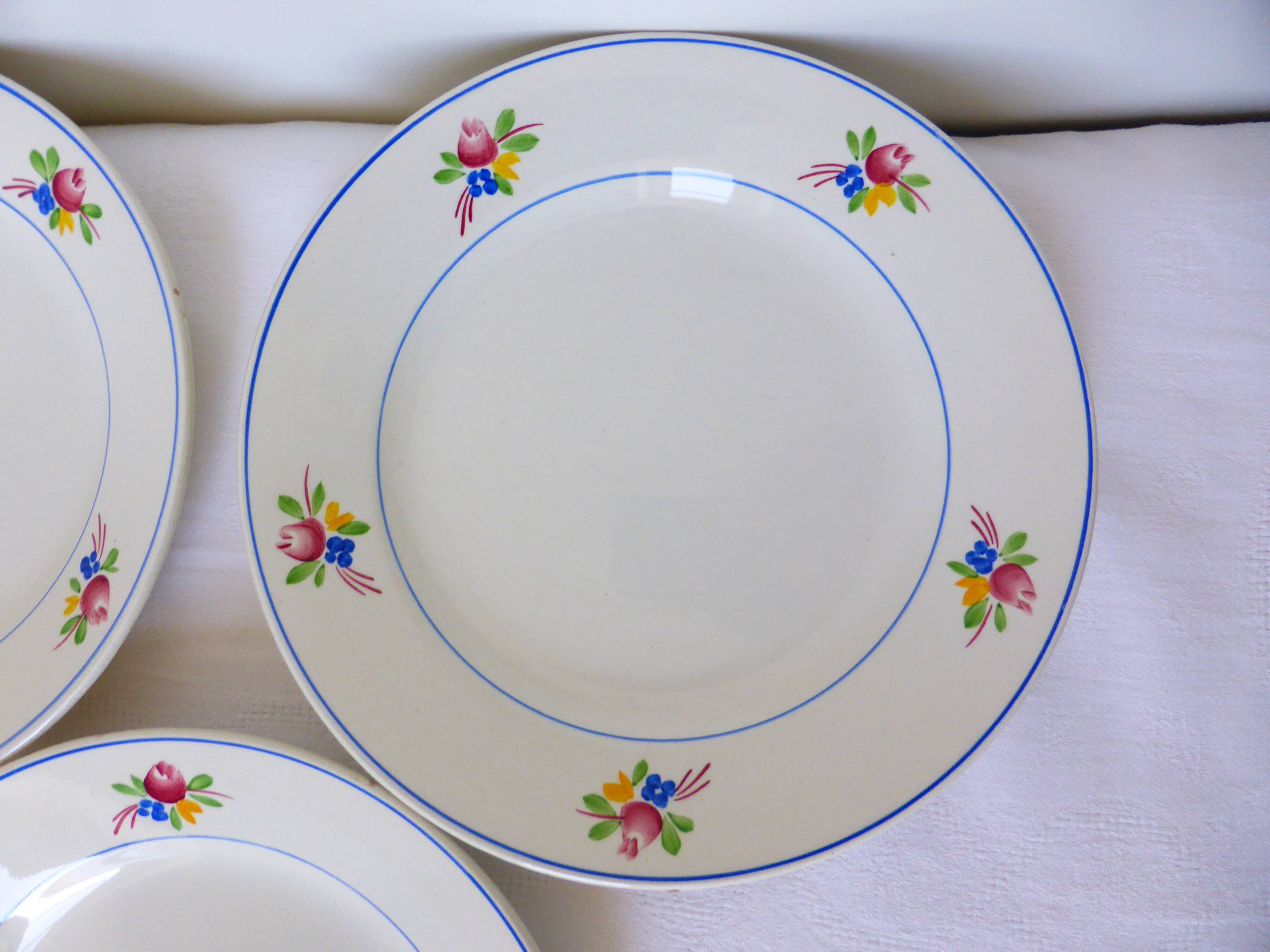 3 flat plates of Gien model Nice