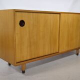 Buffet à portes coulissantes Erich Stratmann années 1960, orme