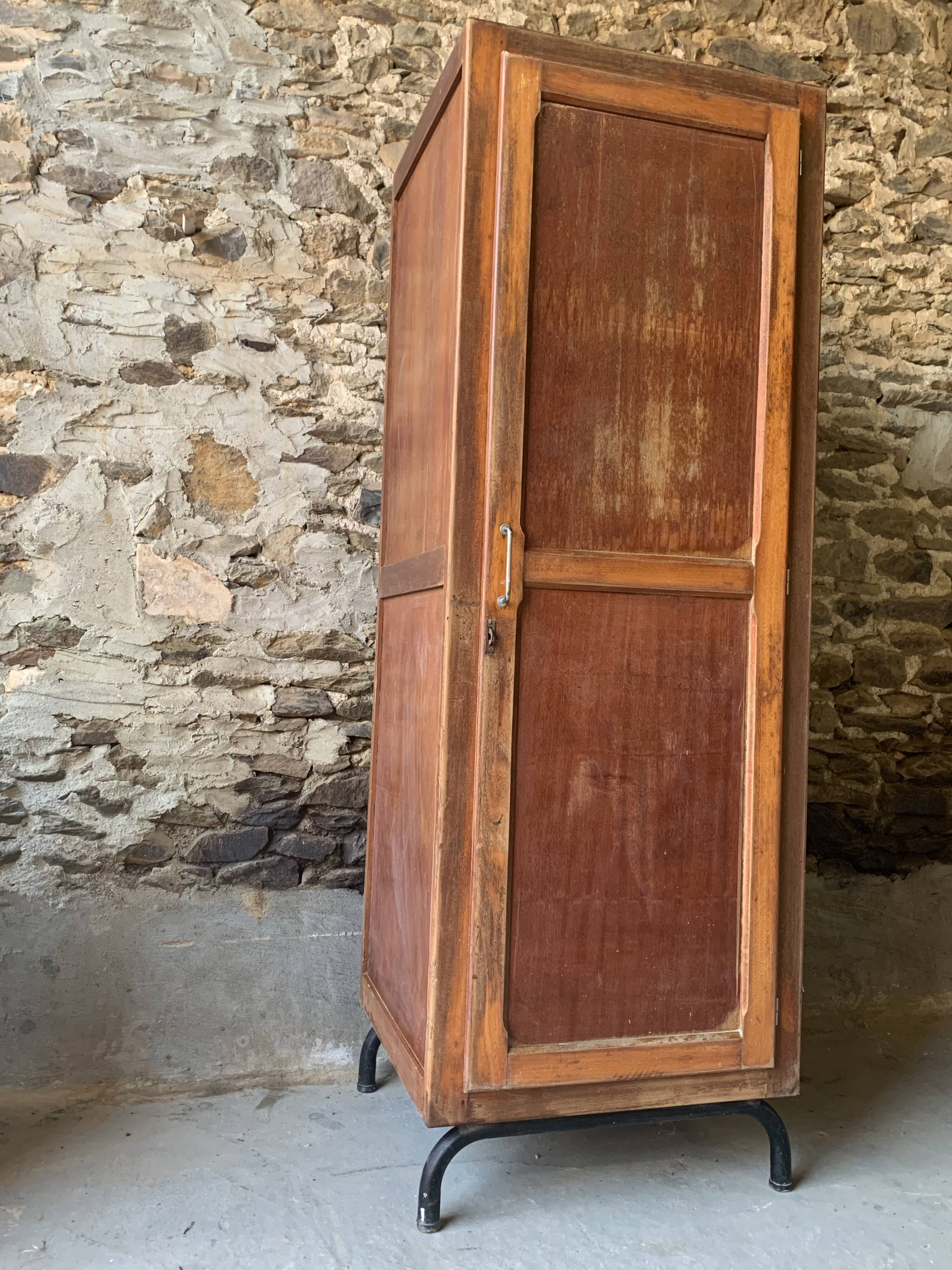 Armoire d’école en bois 1 porte
