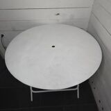 Table de jardin pliante en fer