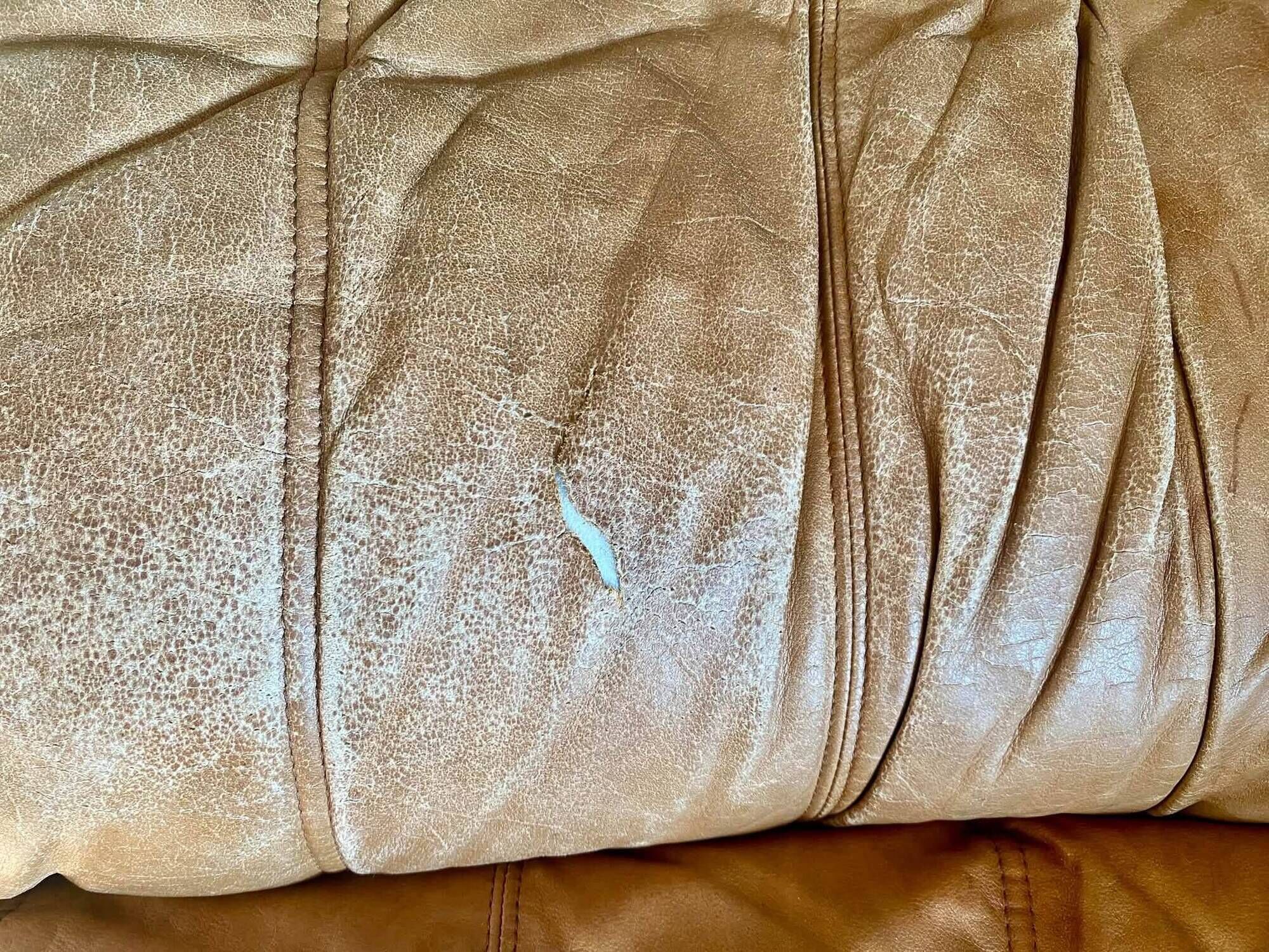 Authentic Togo sofa - cognac leather