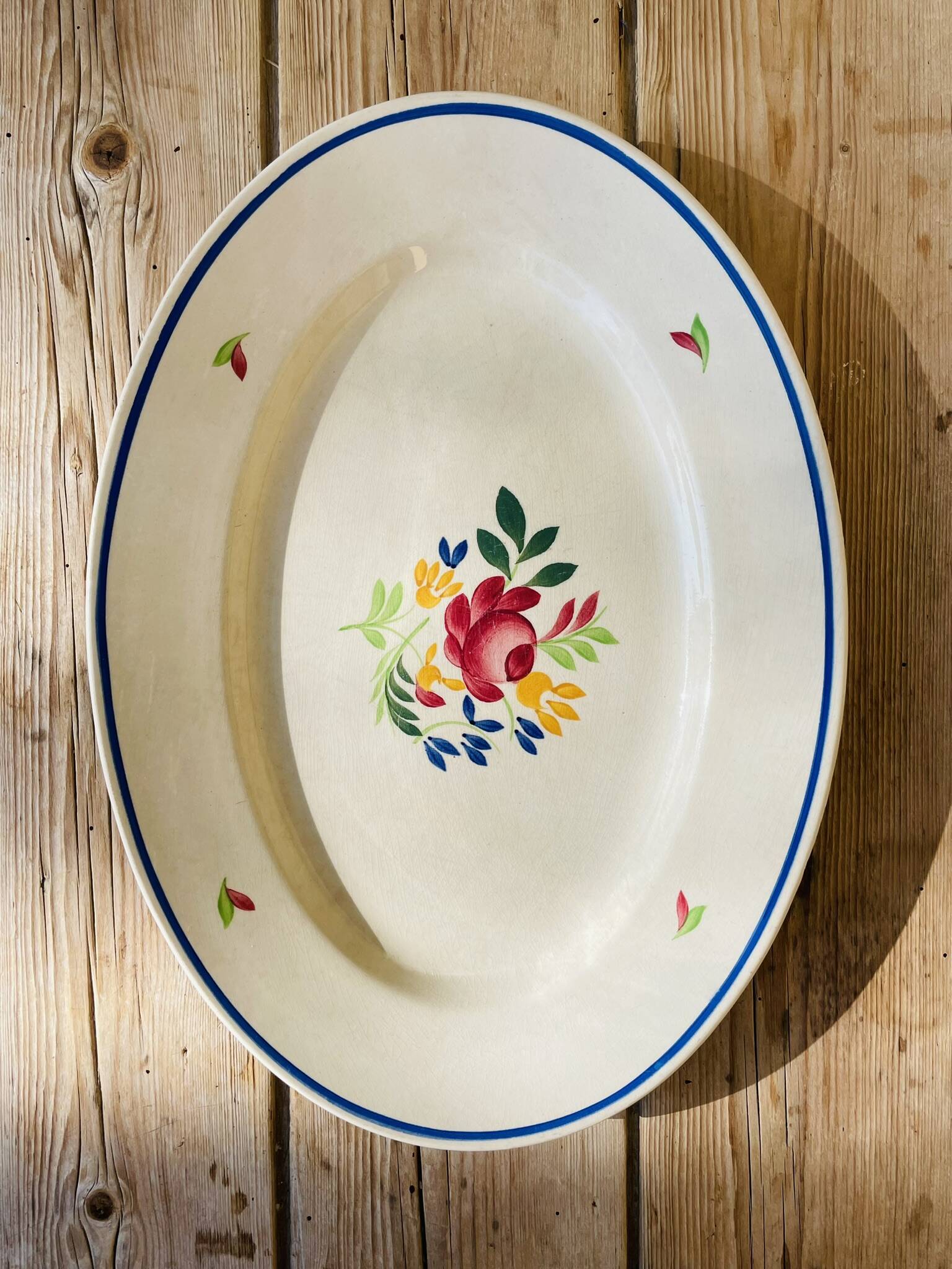 Oval dish from Gien, Anne style