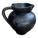 Robert Picault early pitcher