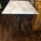 Table de bistrot en marbre