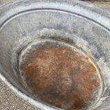 Very large vintage zinc basin 70 liters
