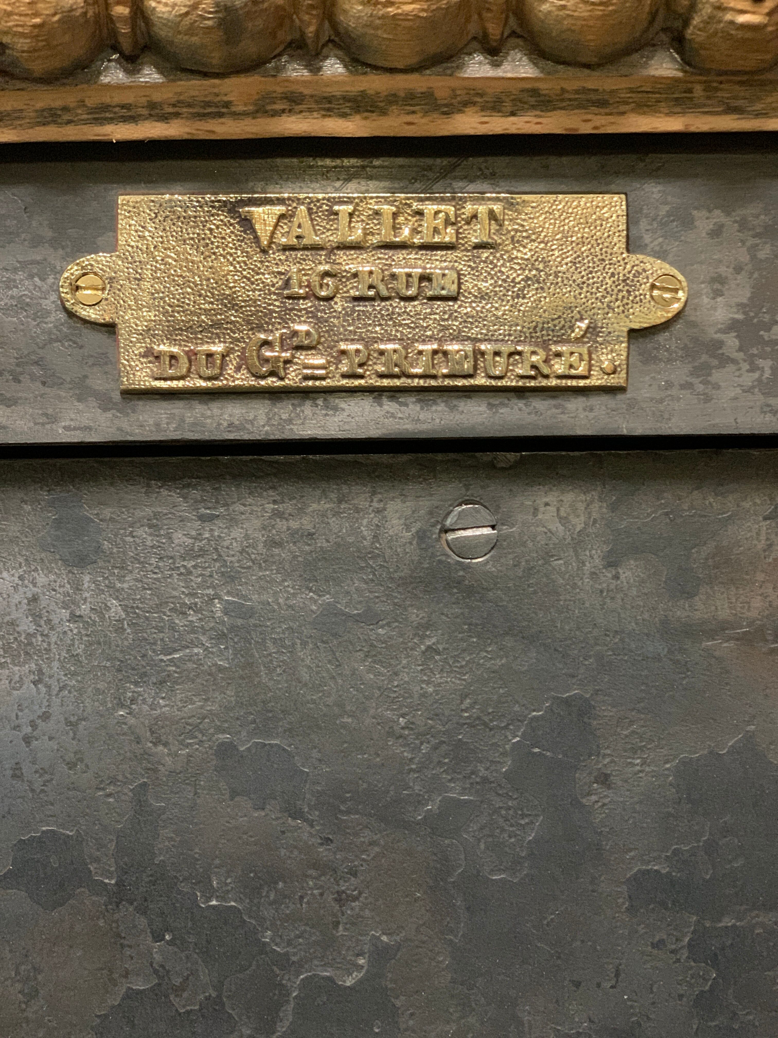 Vallet 1880 Strong Box