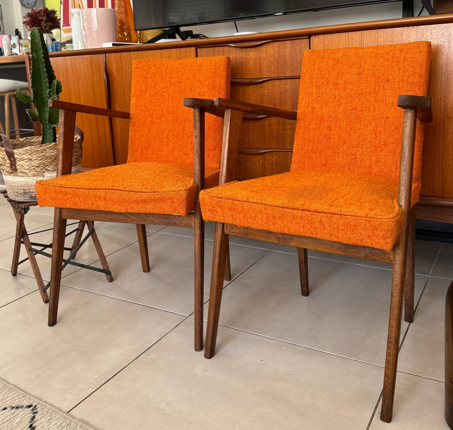 Pair of vintage 60s armchairs in wood and orange bouclé fabric