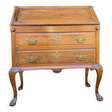 Chippendale Style Mahogany Slant-Leaf Desk/Secretary