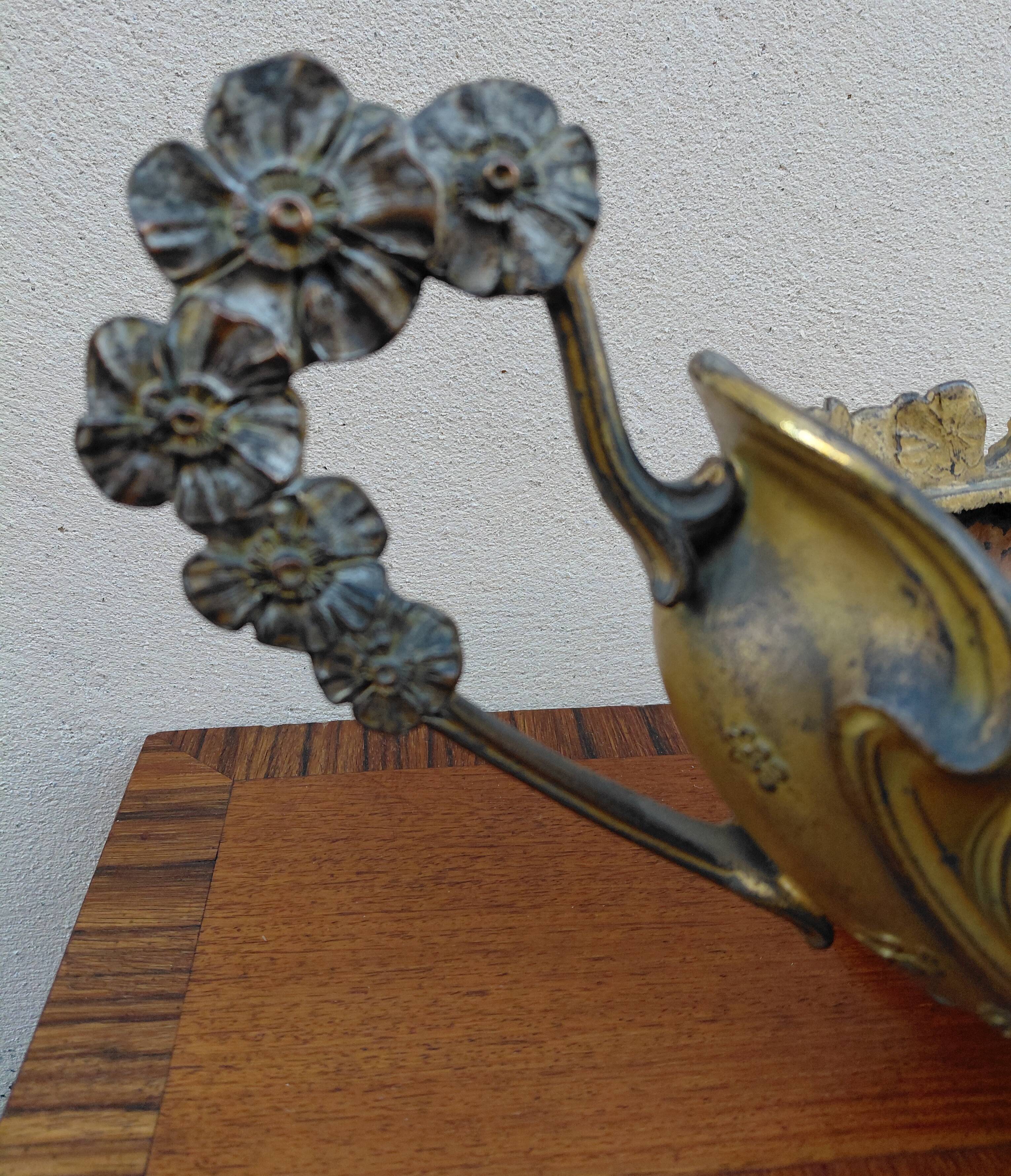 Jardinière en bronze de Claude Bonnefond